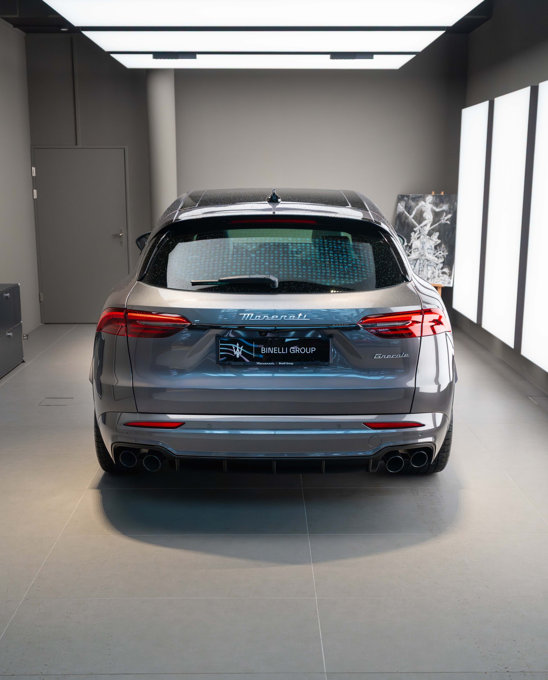 MASERATI Grecale 2.0 MHEV Modena Hybrid Automatica-showroom-element-3