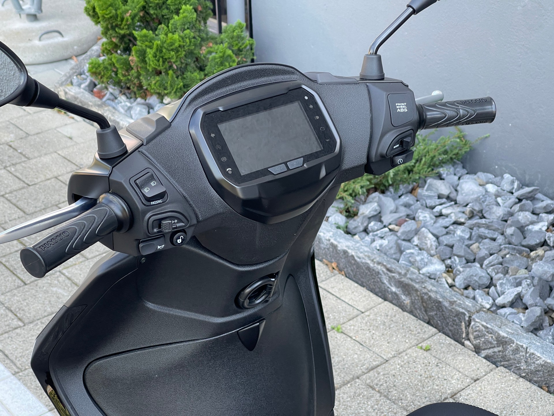 PIAGGIO Liberty 125 Sport-image-4