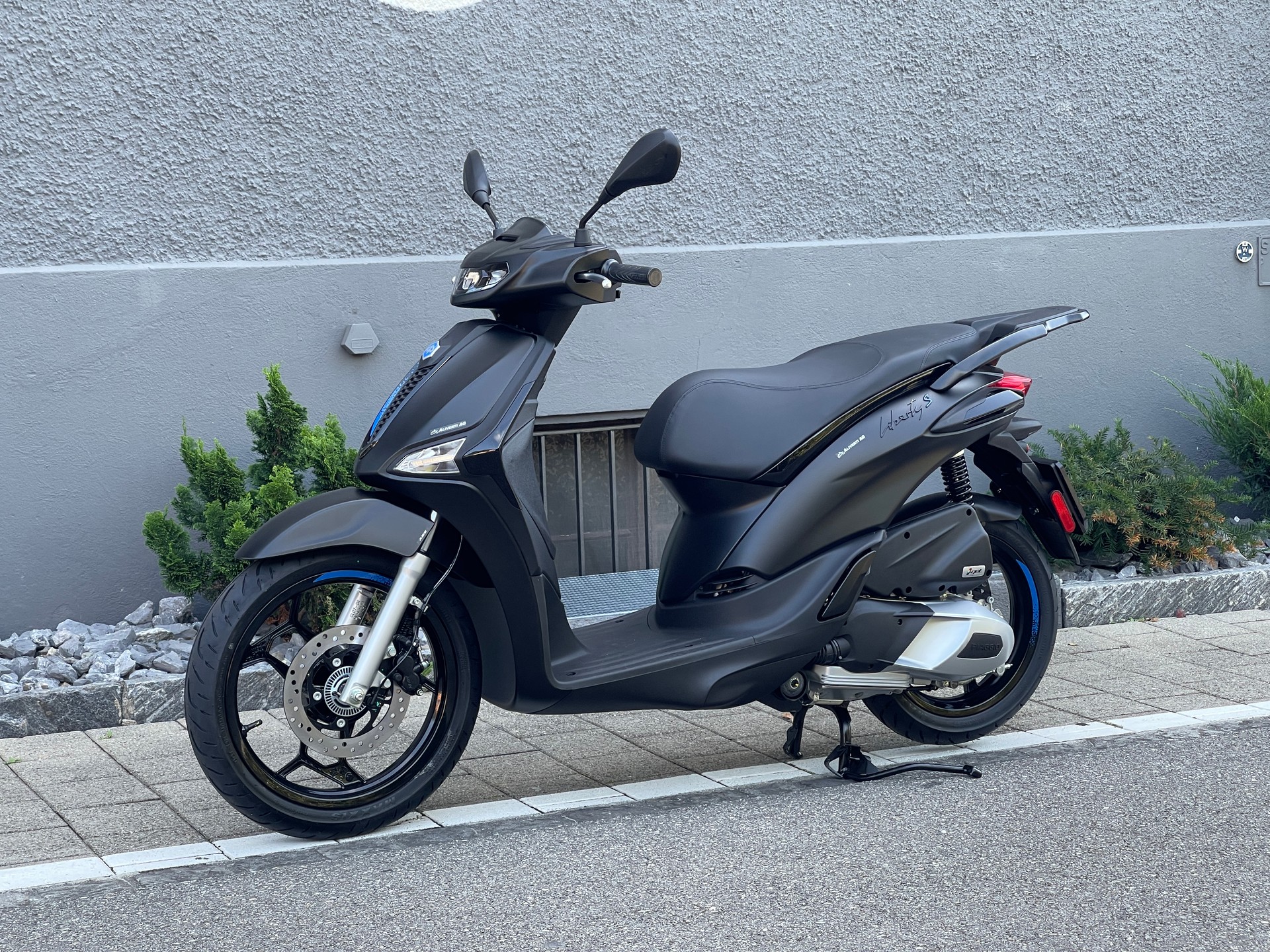 PIAGGIO Liberty 125 Sport-image-0