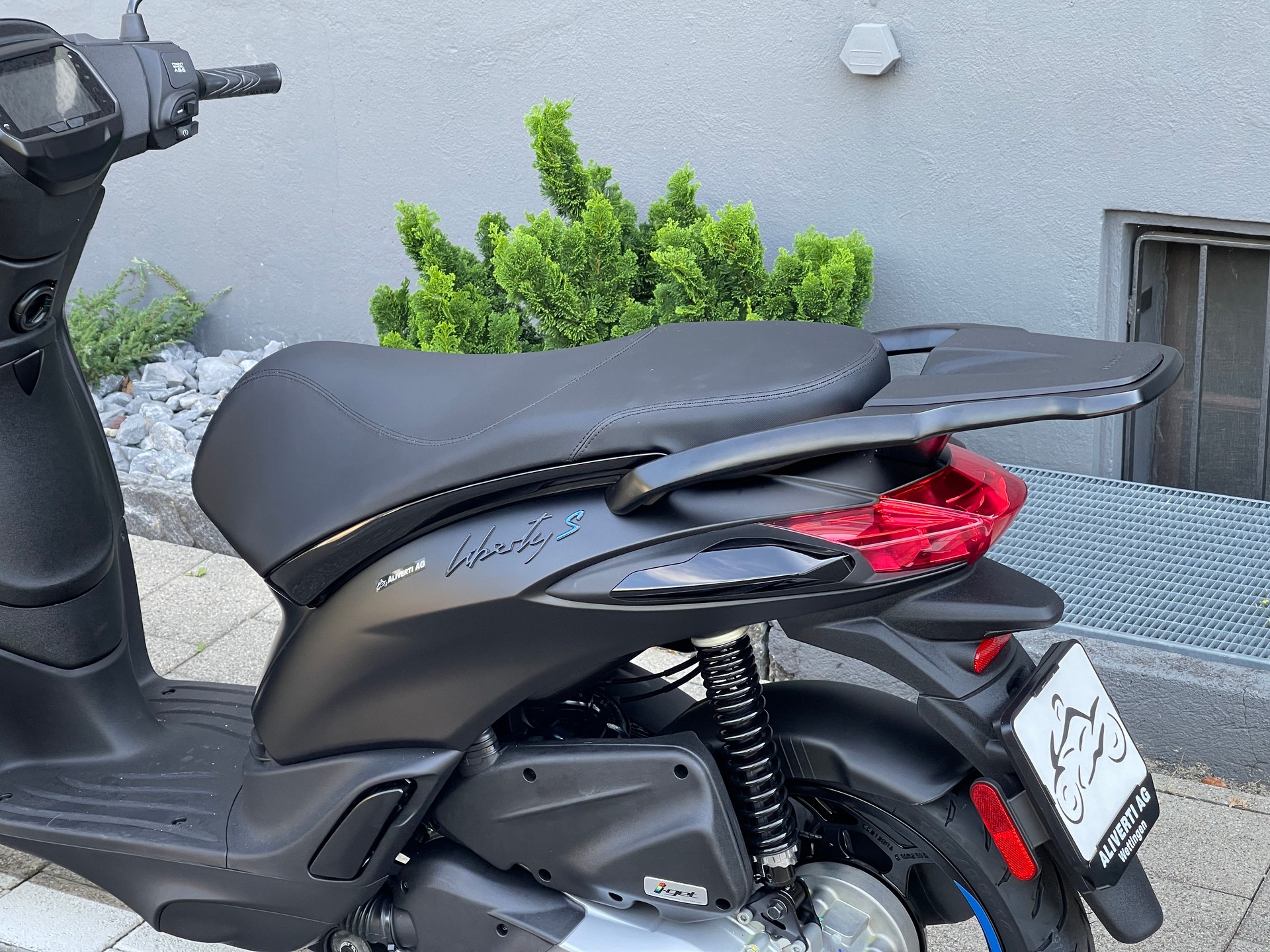 PIAGGIO Liberty 125 Sport-image-6