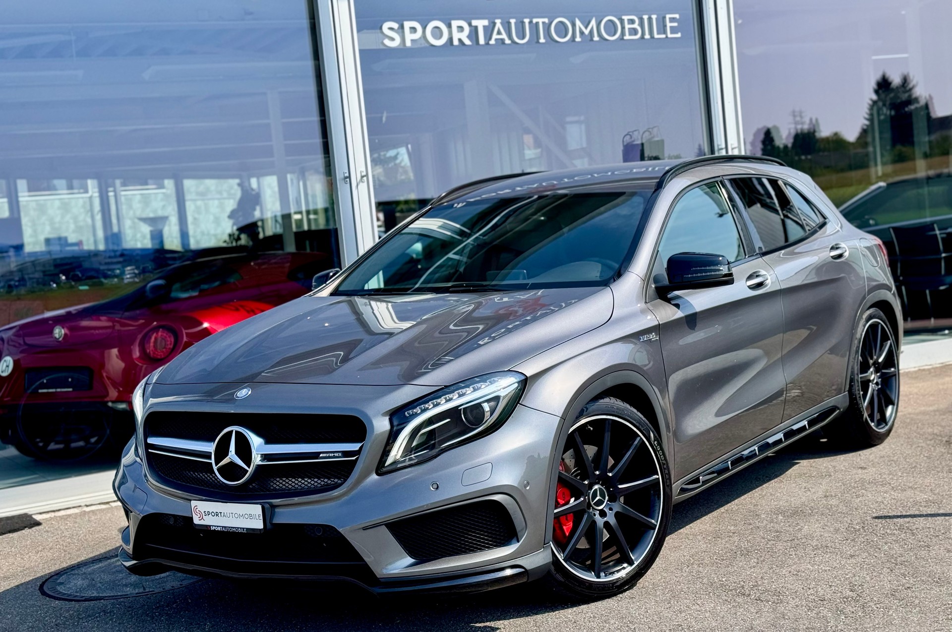 MERCEDES-BENZ GLA 45 AMG 4Matic 7G-DCT