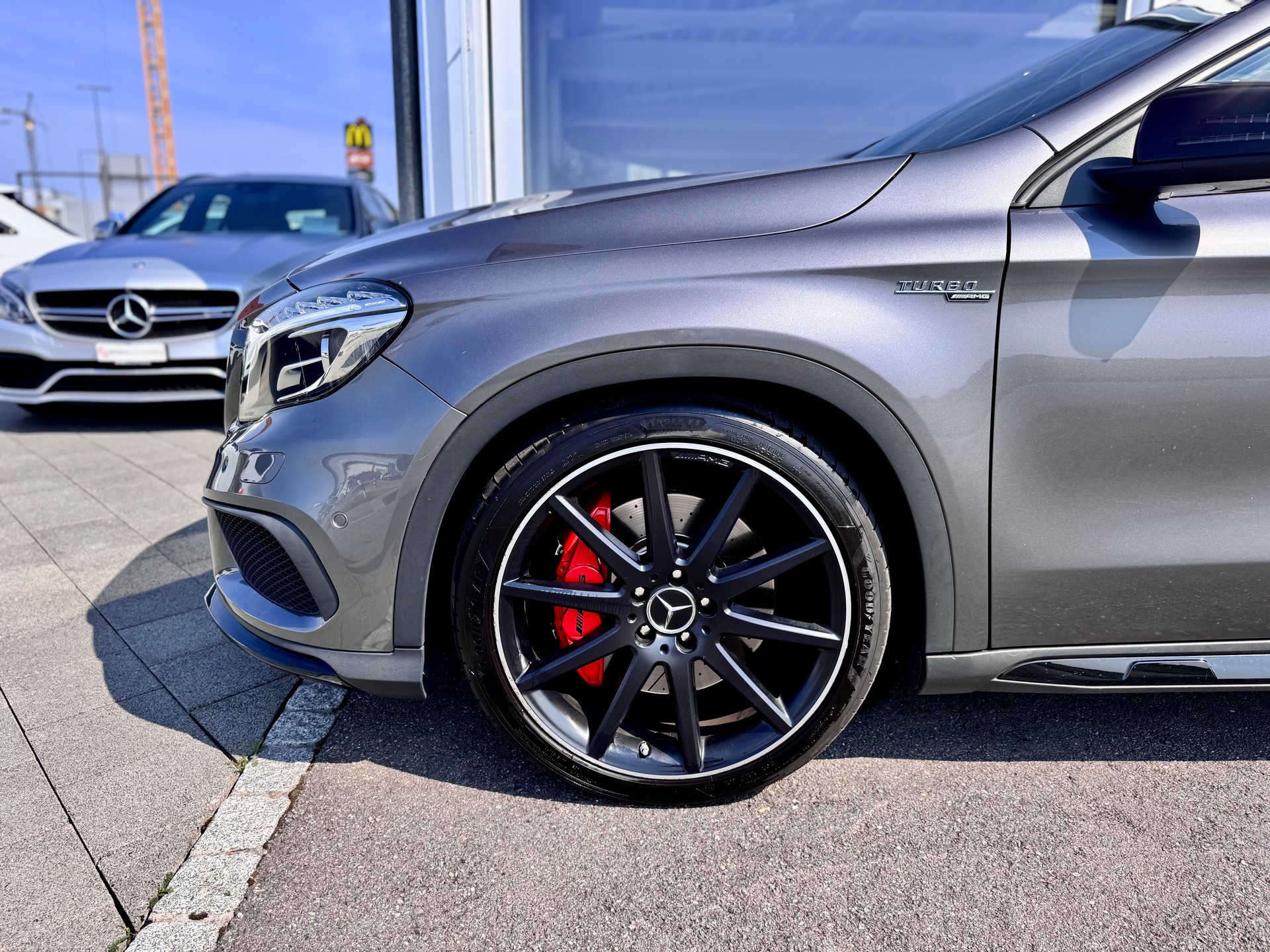 MERCEDES-BENZ GLA 45 AMG 4Matic 7G-DCT-image-8