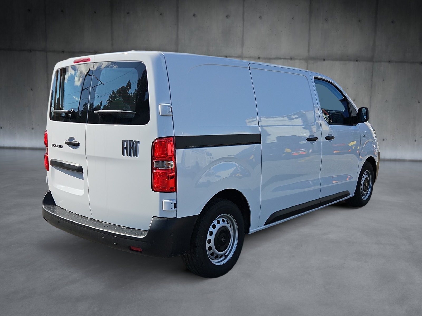 FIAT E-Scudo 75kWh L2-showroom-element-1