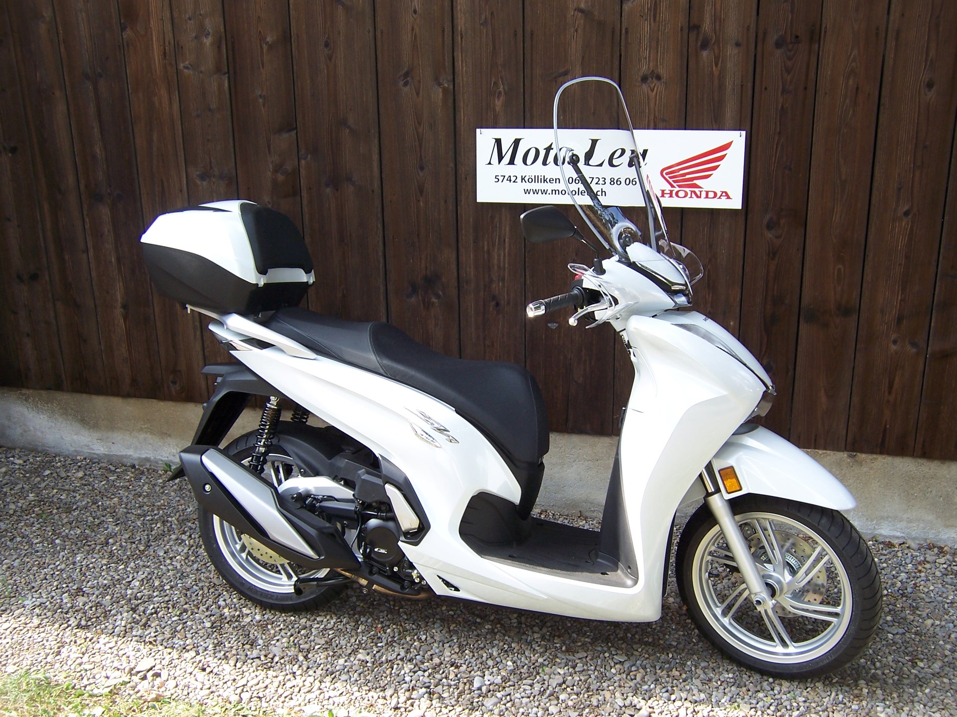 HONDA SH 350-image-1
