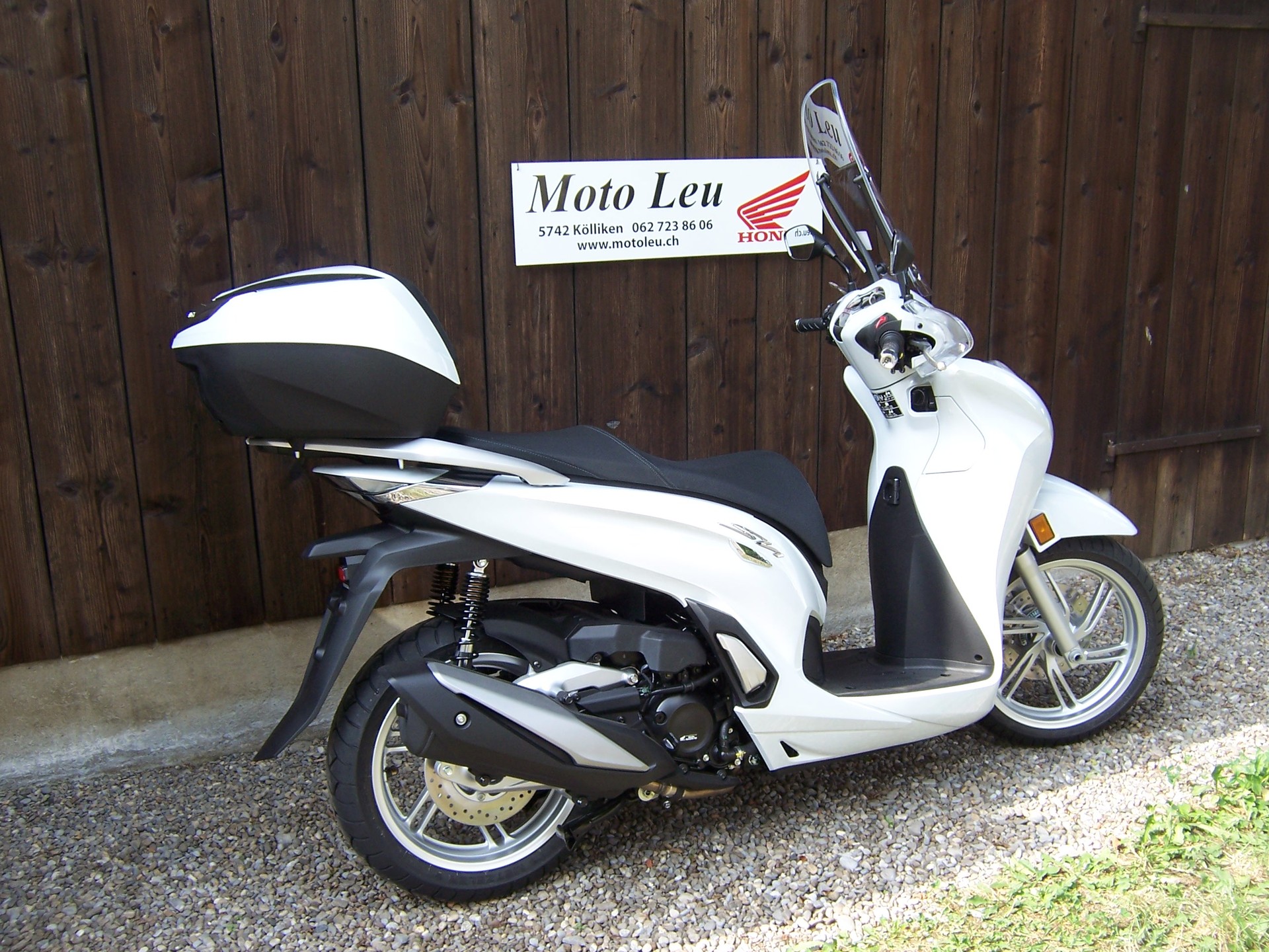 HONDA SH 350-image-4