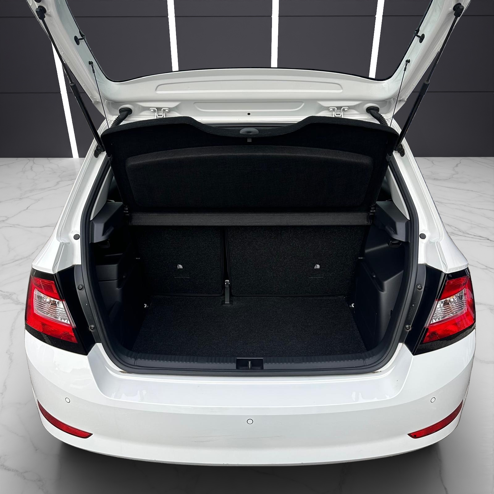 SKODA Fabia 1.0 TSI Ambition DSG-image-7