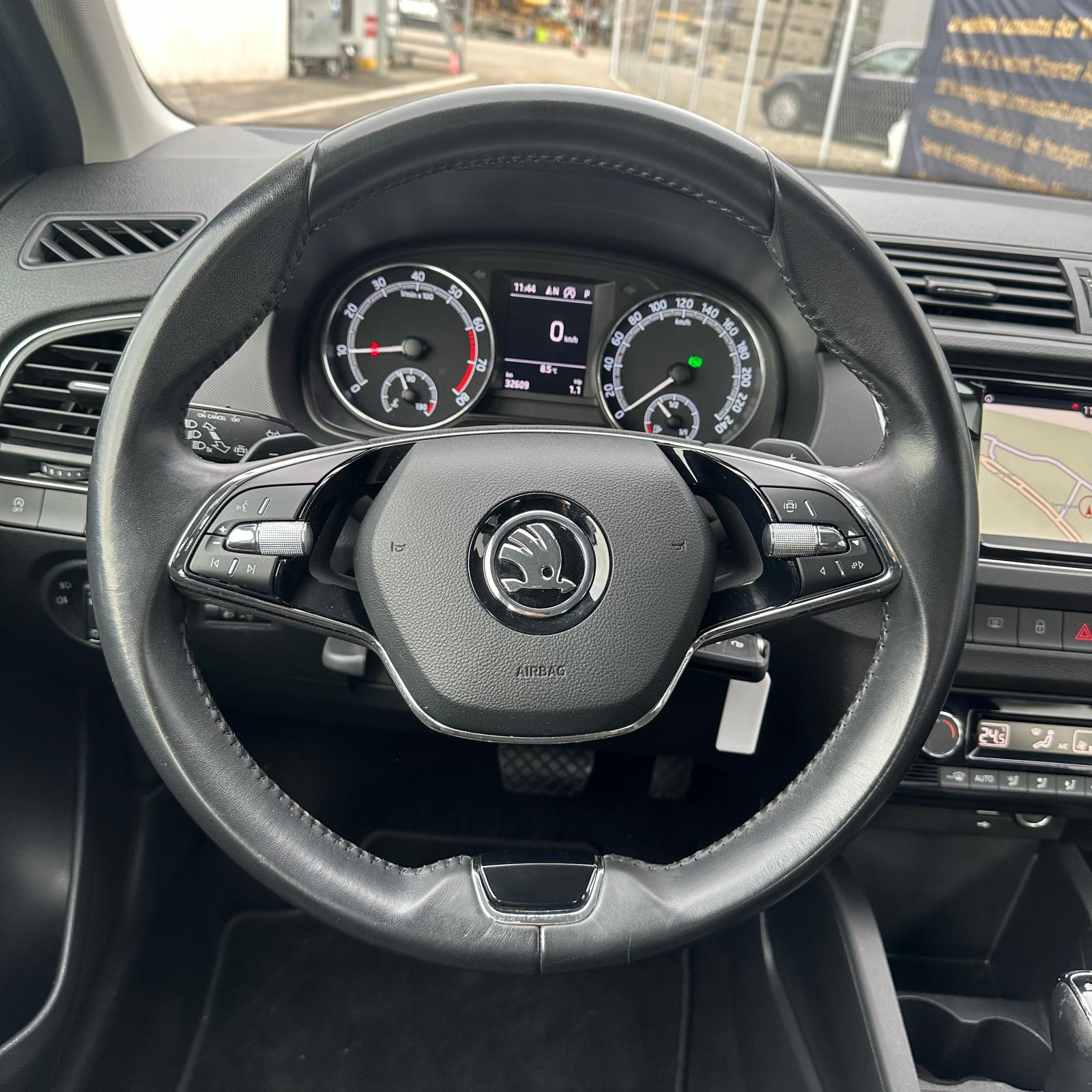 SKODA Fabia 1.0 TSI Ambition DSG-image-22
