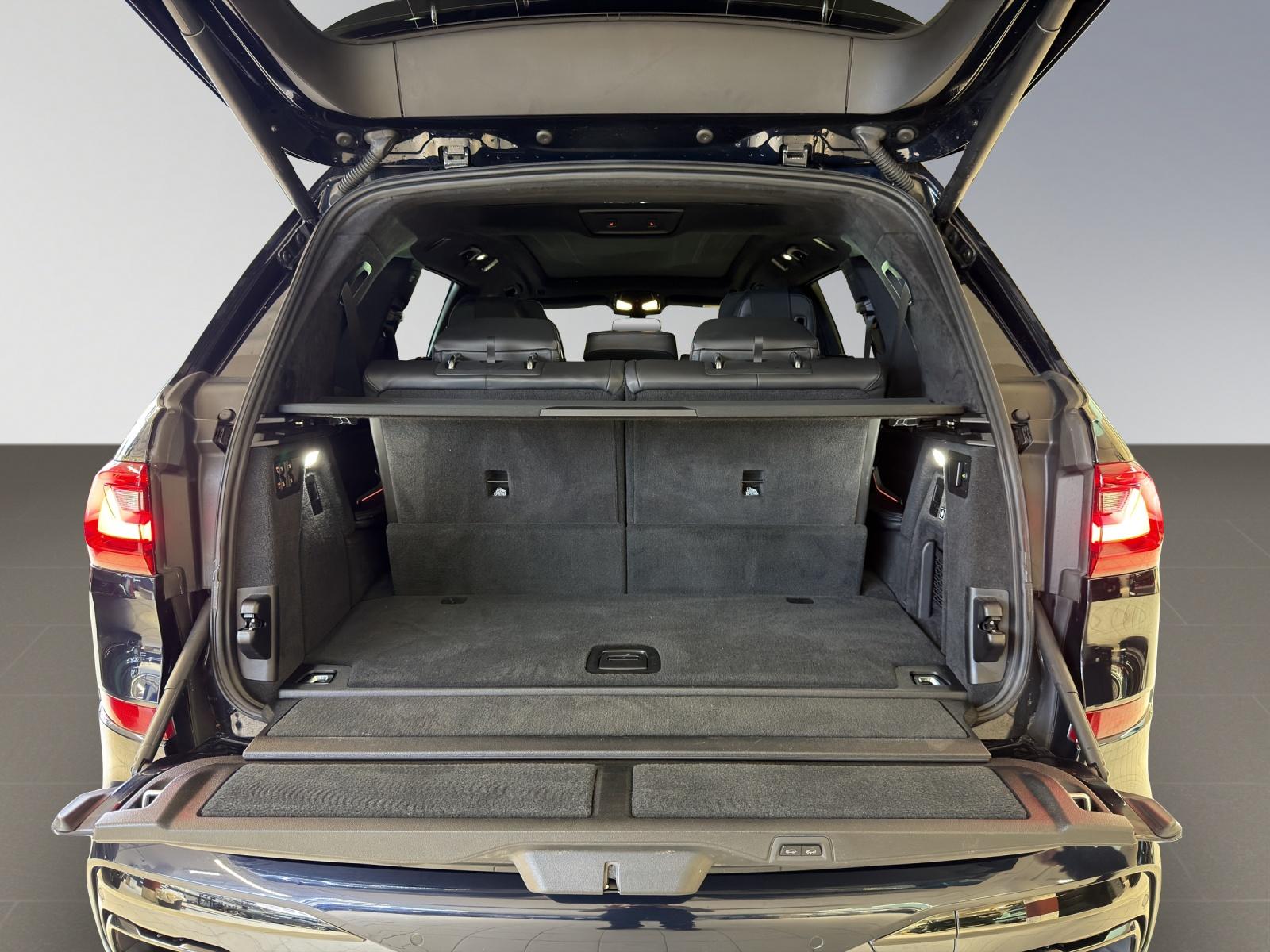 BMW X7 40i xDrive M-SportPaket-image-17
