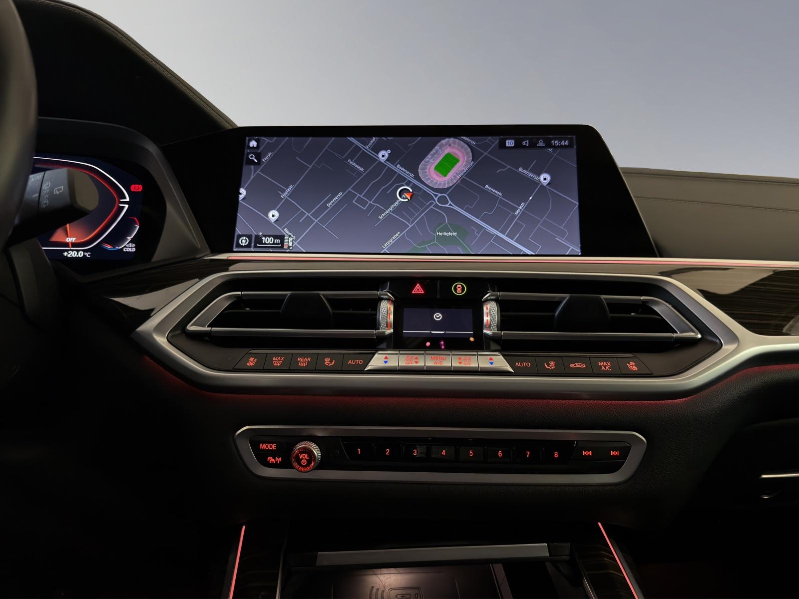 BMW X7 40i xDrive M-SportPaket-image-12
