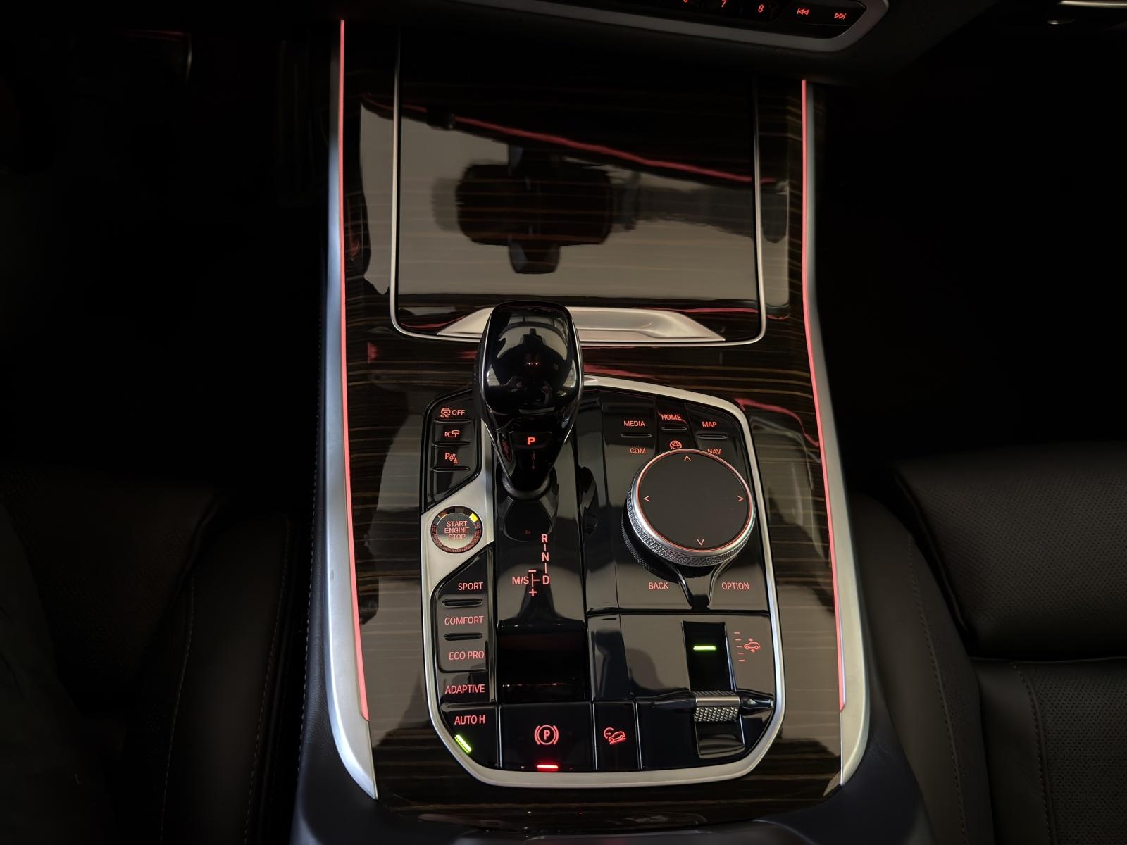 BMW X7 40i xDrive M-SportPaket-image-13