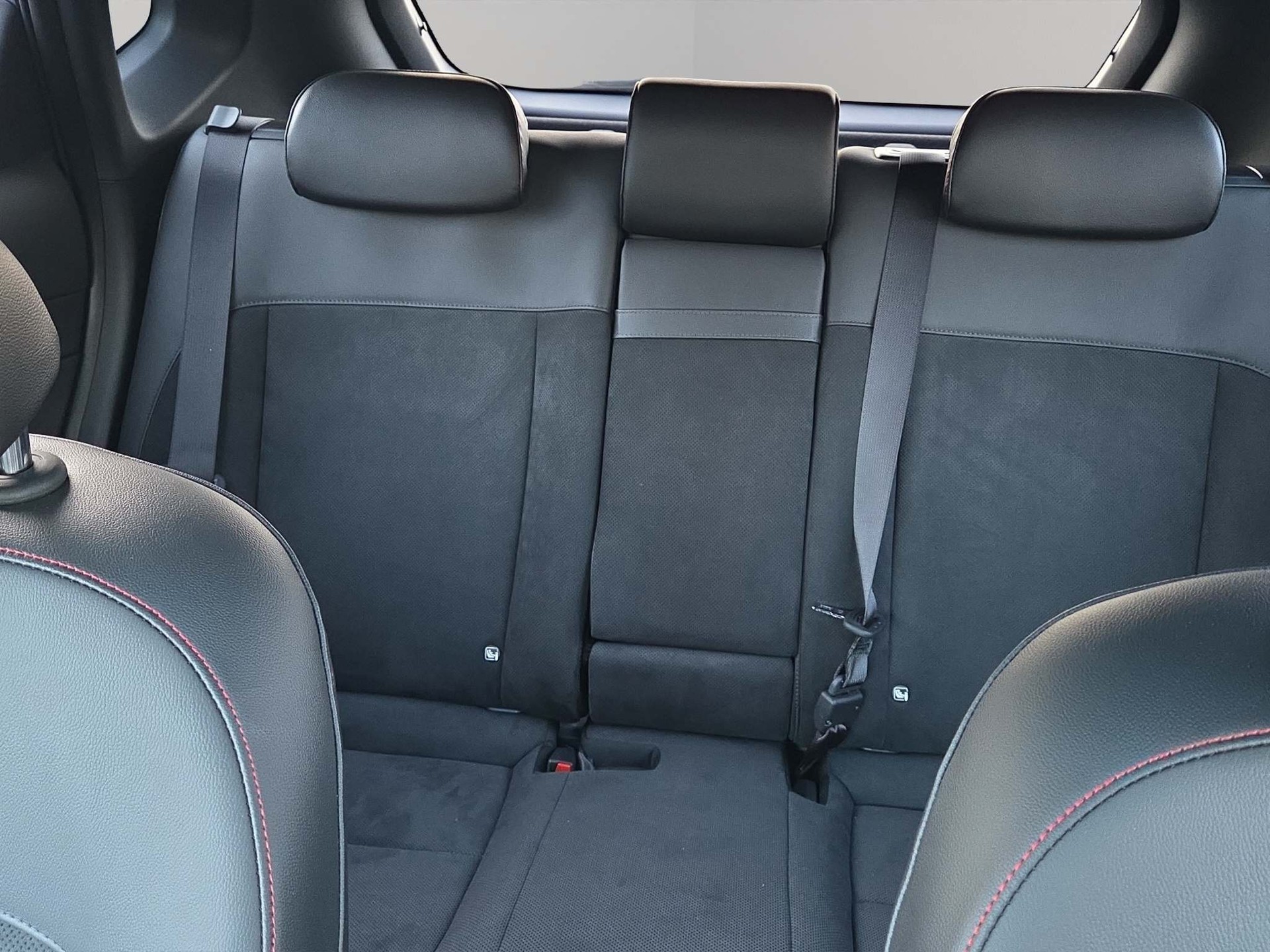 HYUNDAI Kona Electric N-Line-image-11