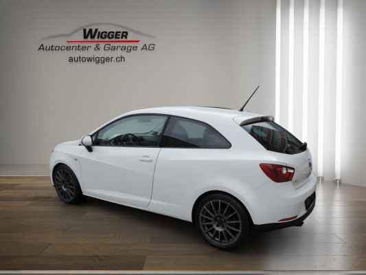 SEAT Ibiza SC 1.6 Sport-image-6