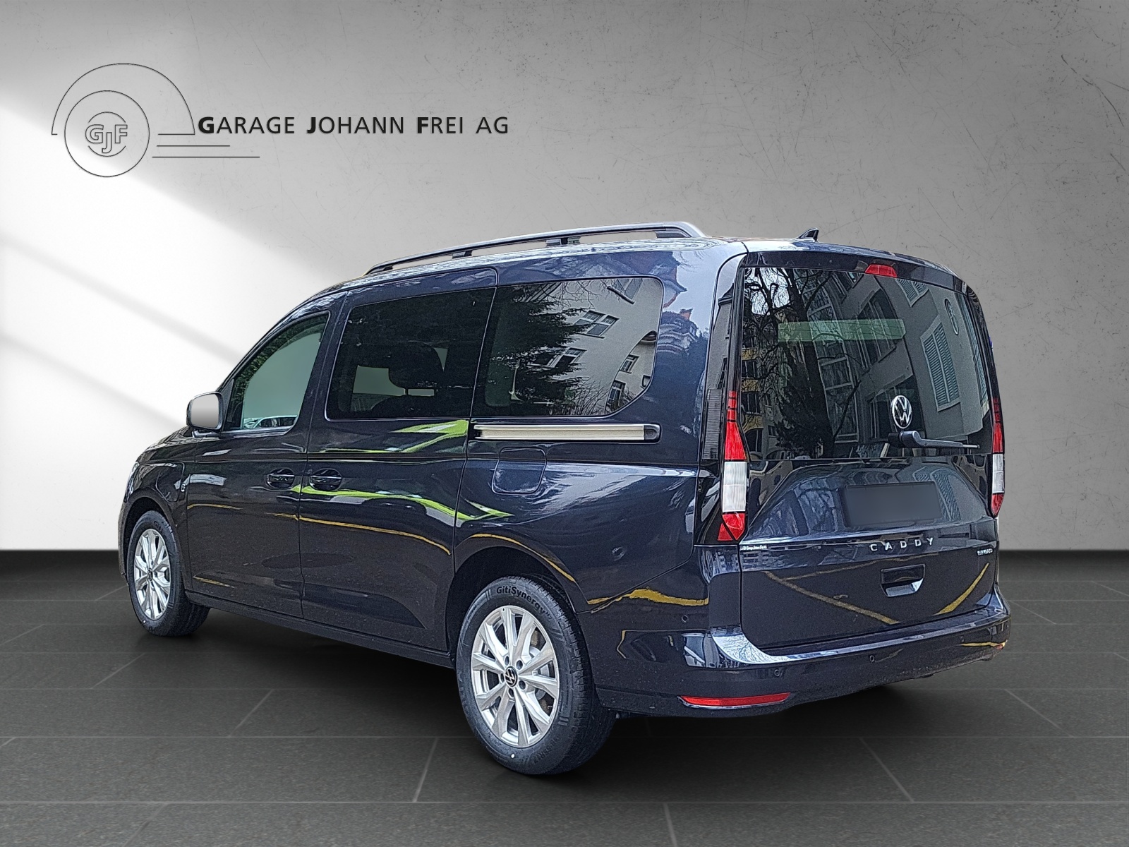 VW Caddy Liberty Maxi 1.5eHybrid-showroom-element-2