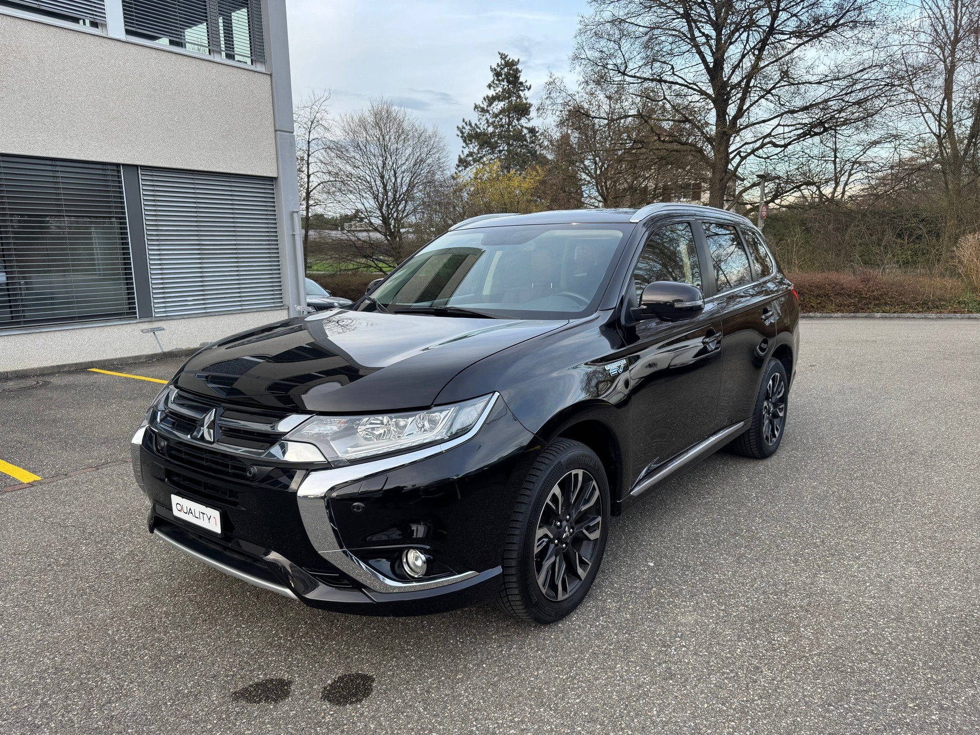 MITSUBISHI Outlander 2.0 PHEV Diamond Annivers. 4WD Automatic