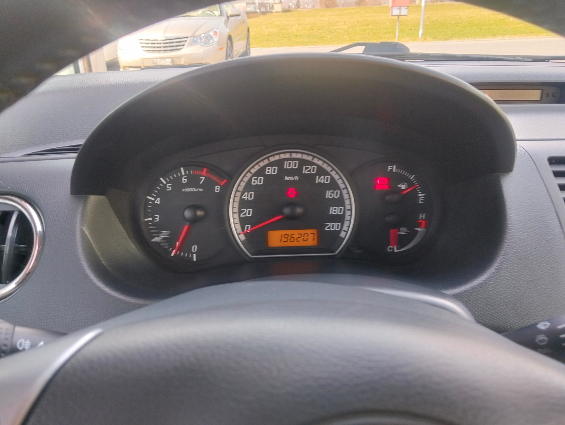 SUZUKI Swift 1.3i 16V GL 4x4-image-3