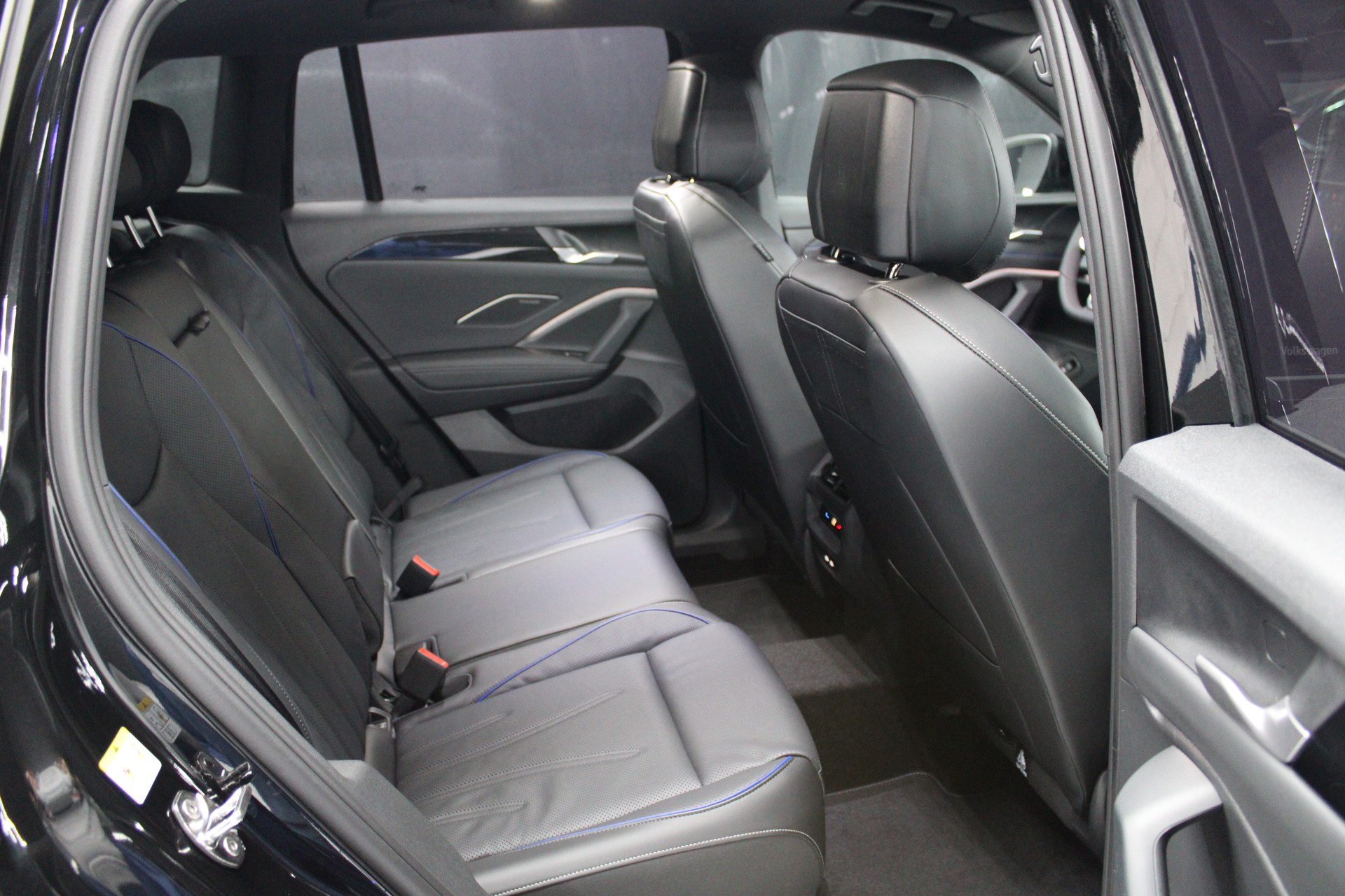 VW Tiguan 2.0TDI R-Line 4M-image-10