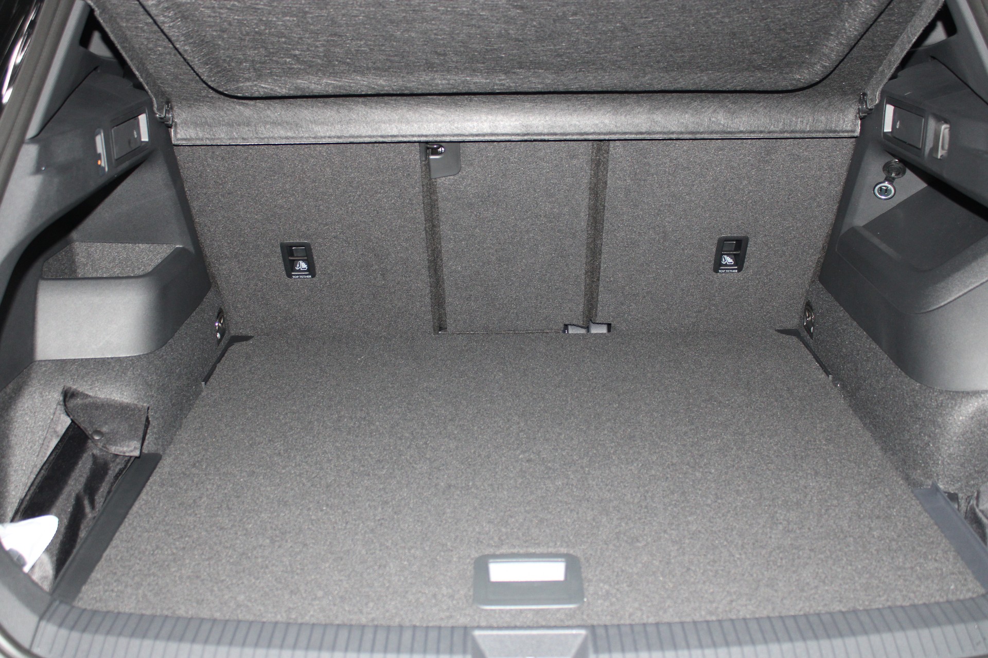 VW Tiguan 2.0TDI R-Line 4M-image-14