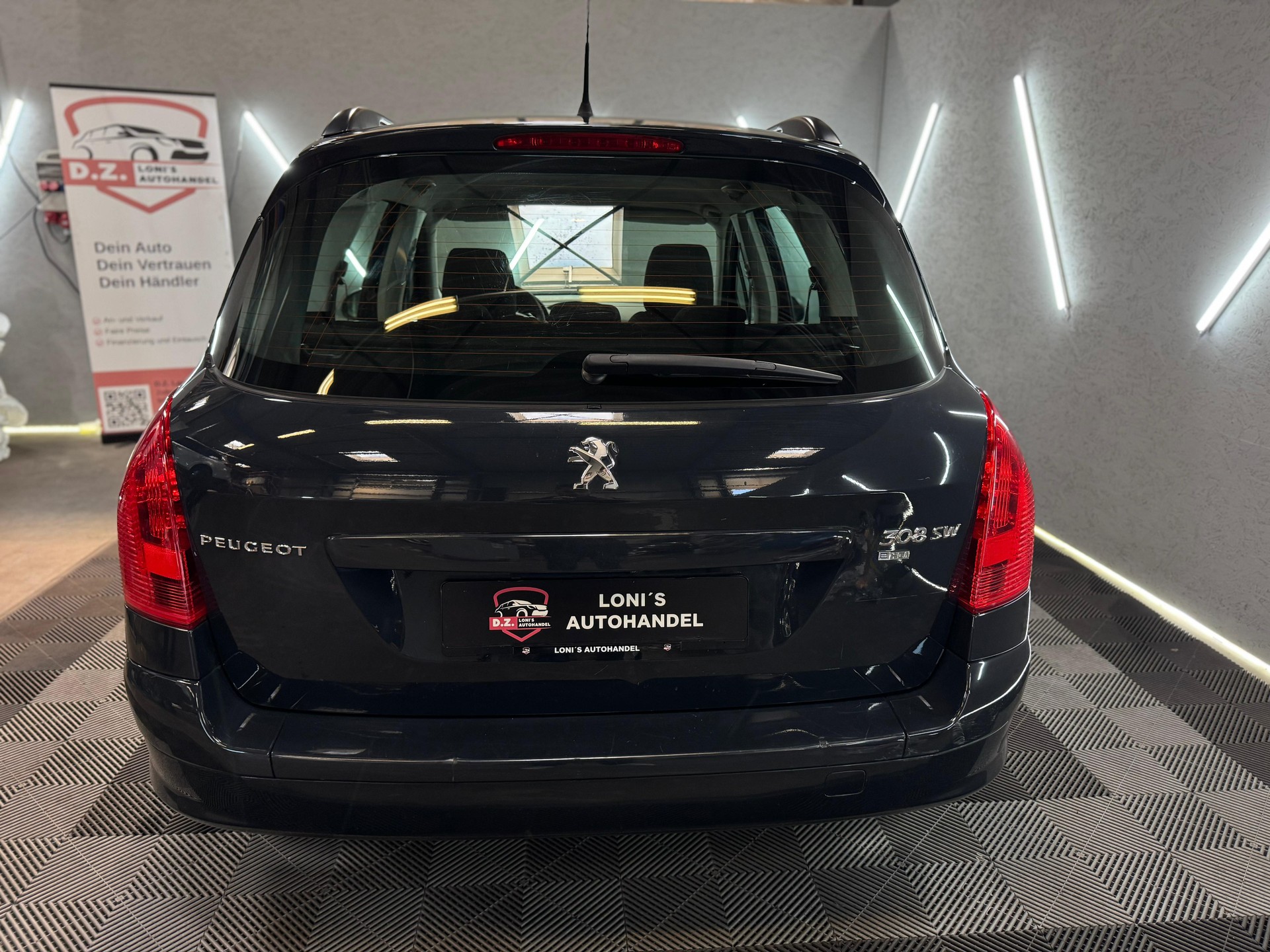 PEUGEOT 308 SW 1.6 HDI Allure EGS6-image-6