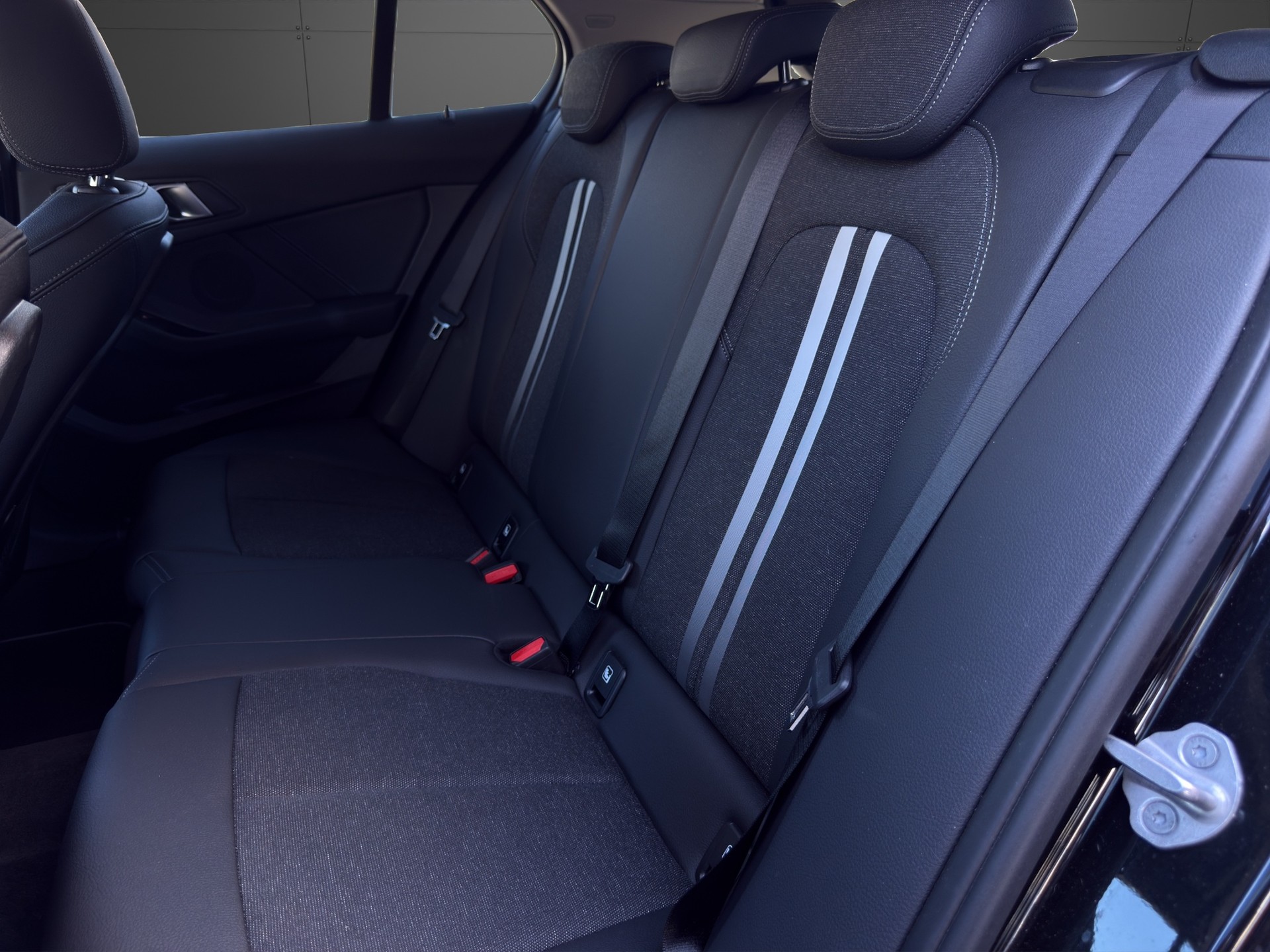 BMW 118i Steptronic-image-18