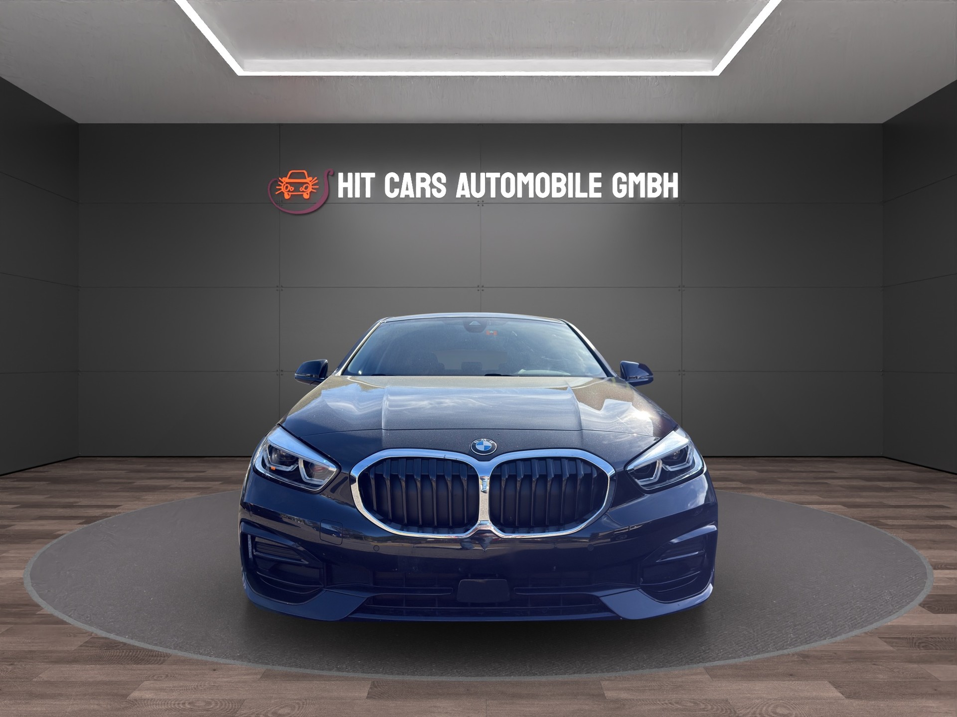 BMW 118i Steptronic-showroom-element-1