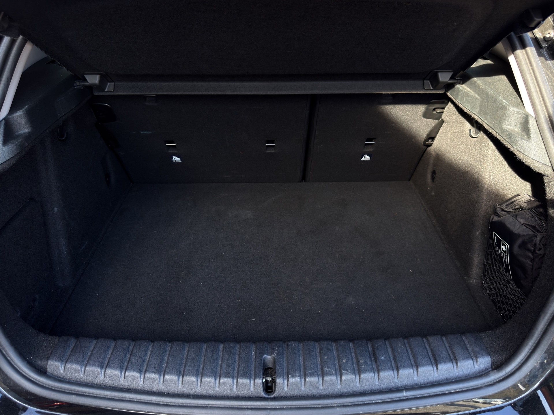 BMW 118i Steptronic-image-7