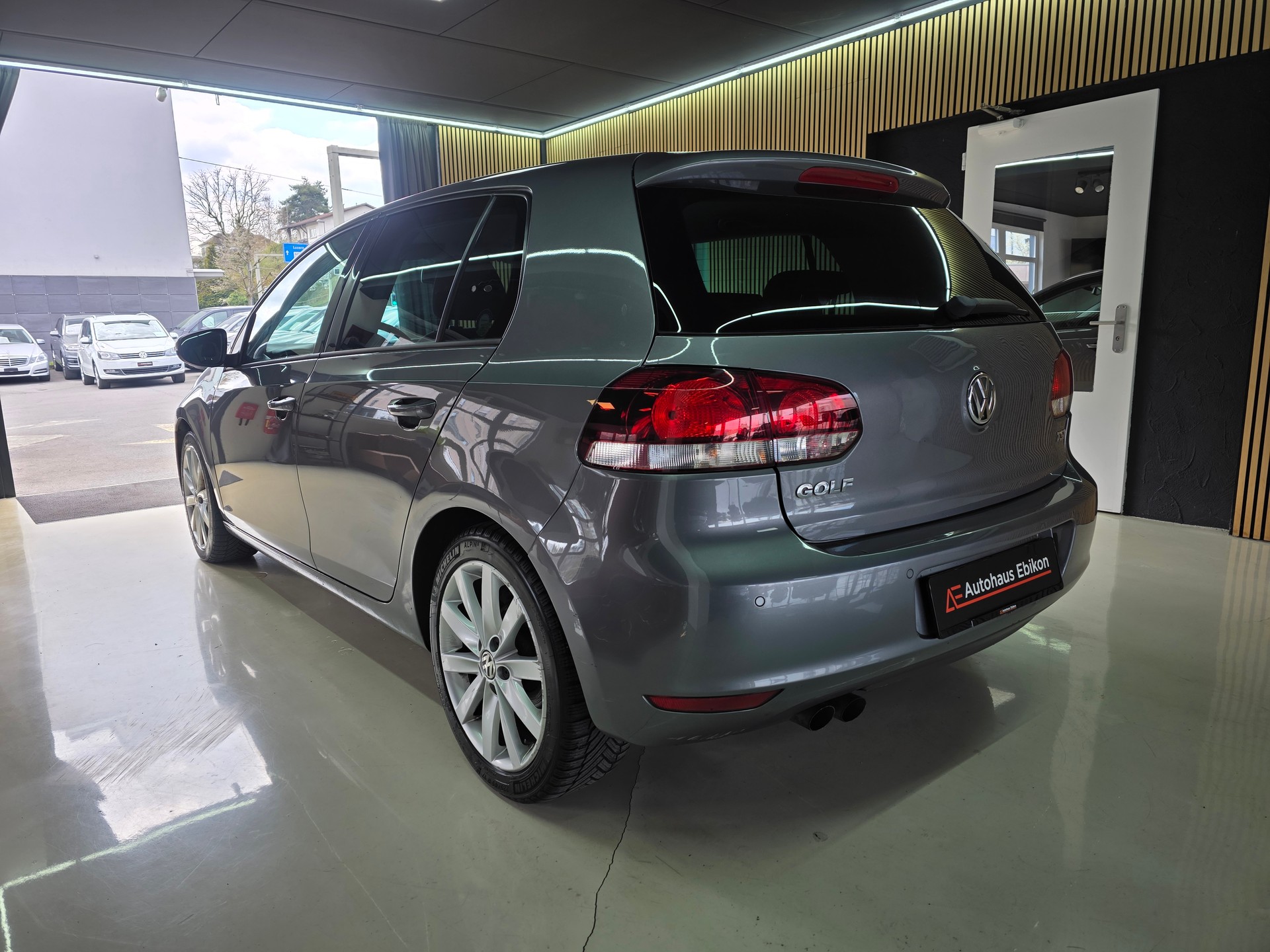 VW Golf 1.4 TSI Trendline-image-4