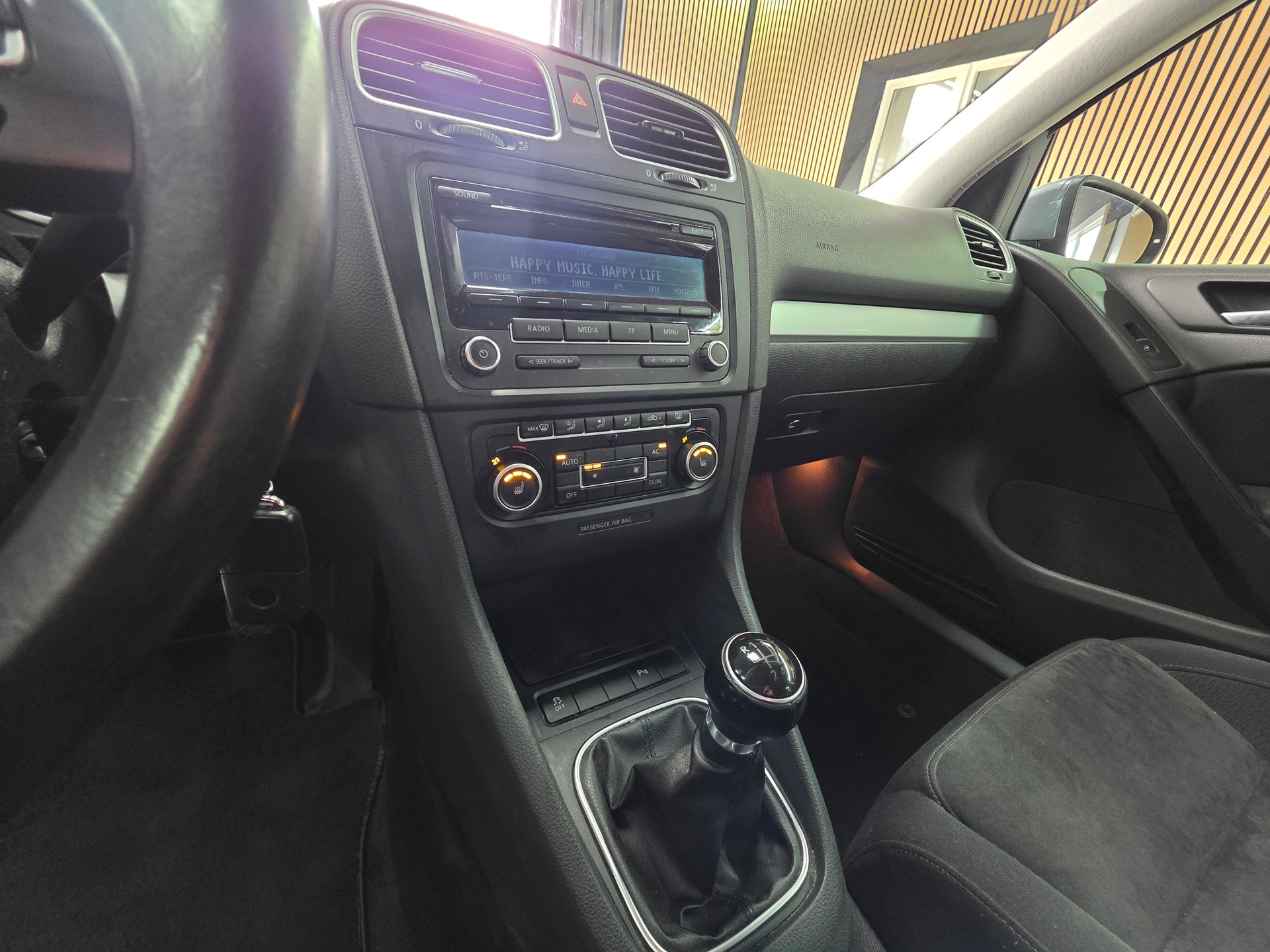 VW Golf 1.4 TSI Trendline-image-11