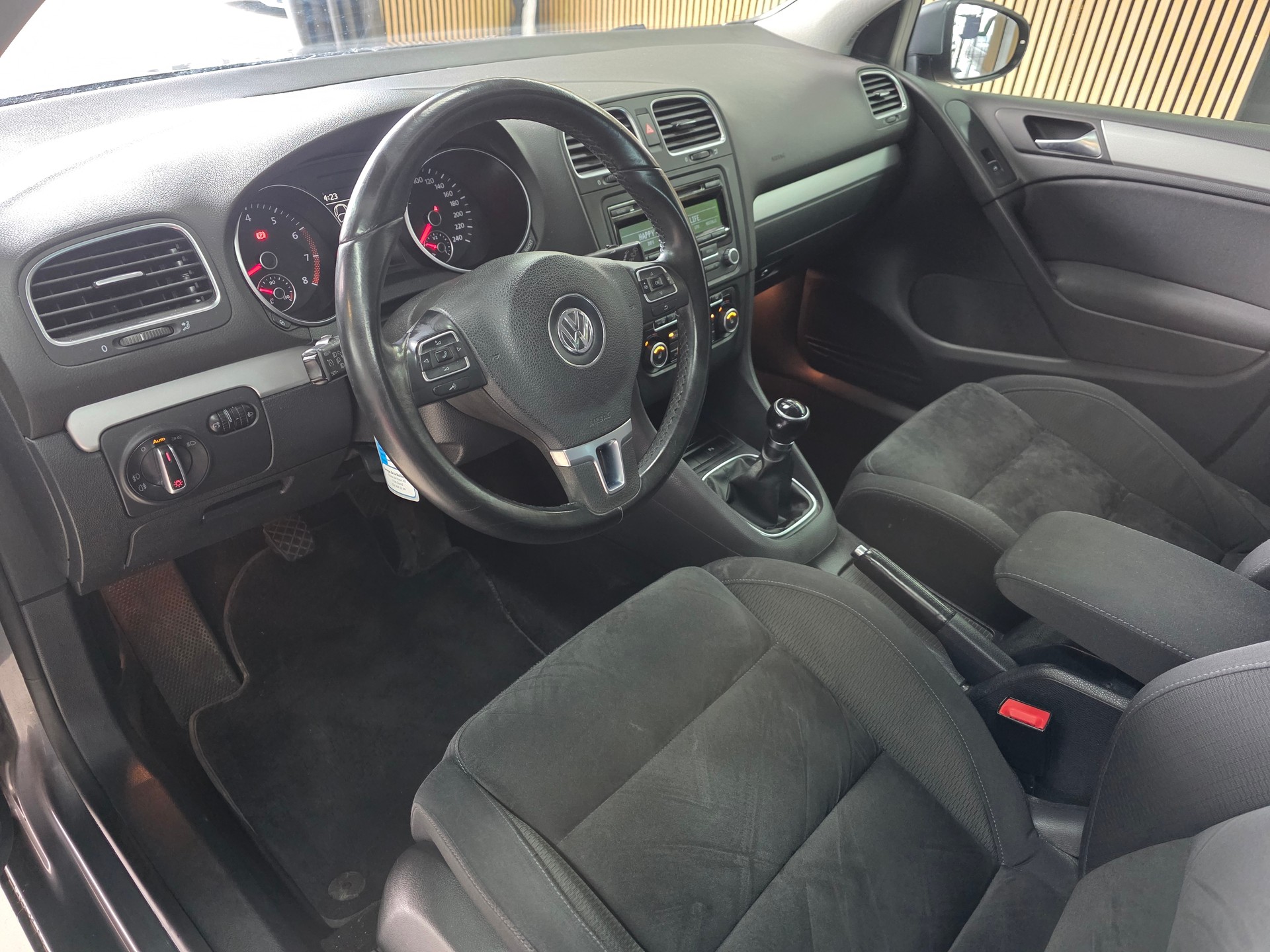 VW Golf 1.4 TSI Trendline-image-7