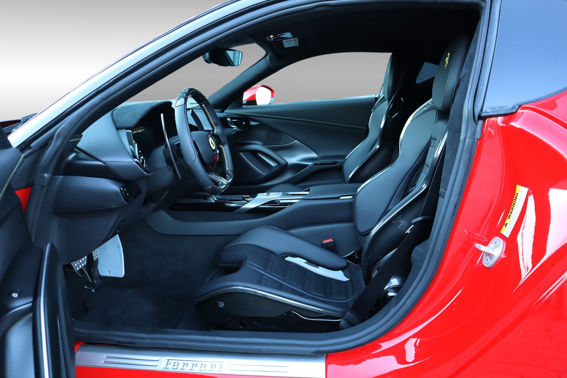FERRARI 12 Cilindri-image-12