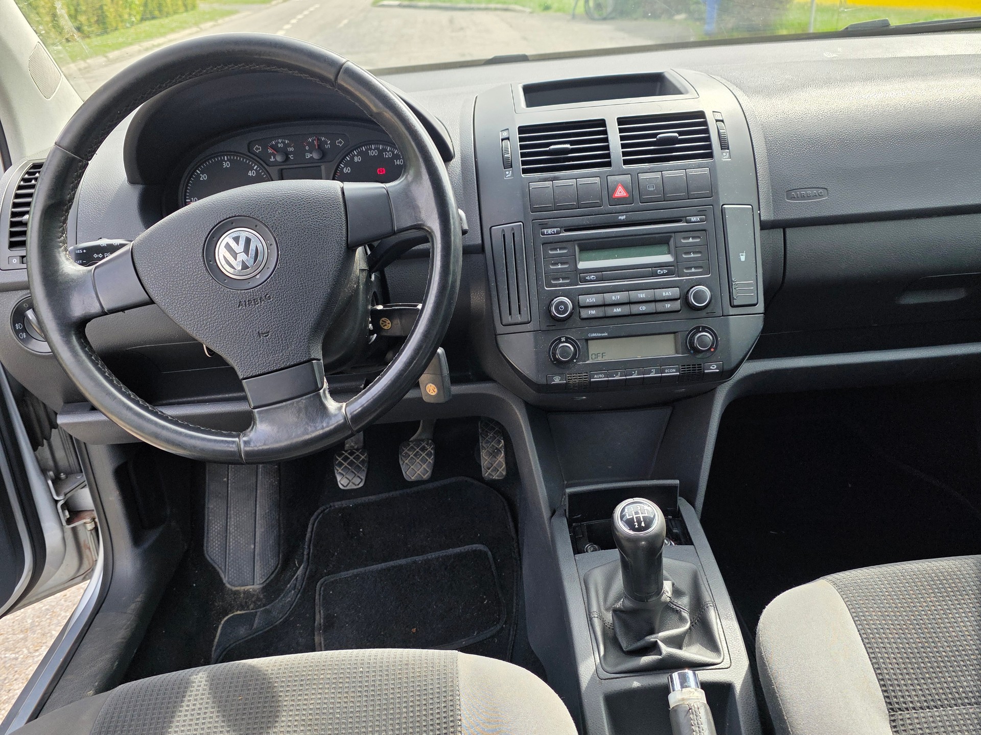 VW Polo 1.4 TDI Young&Fresh-image-7
