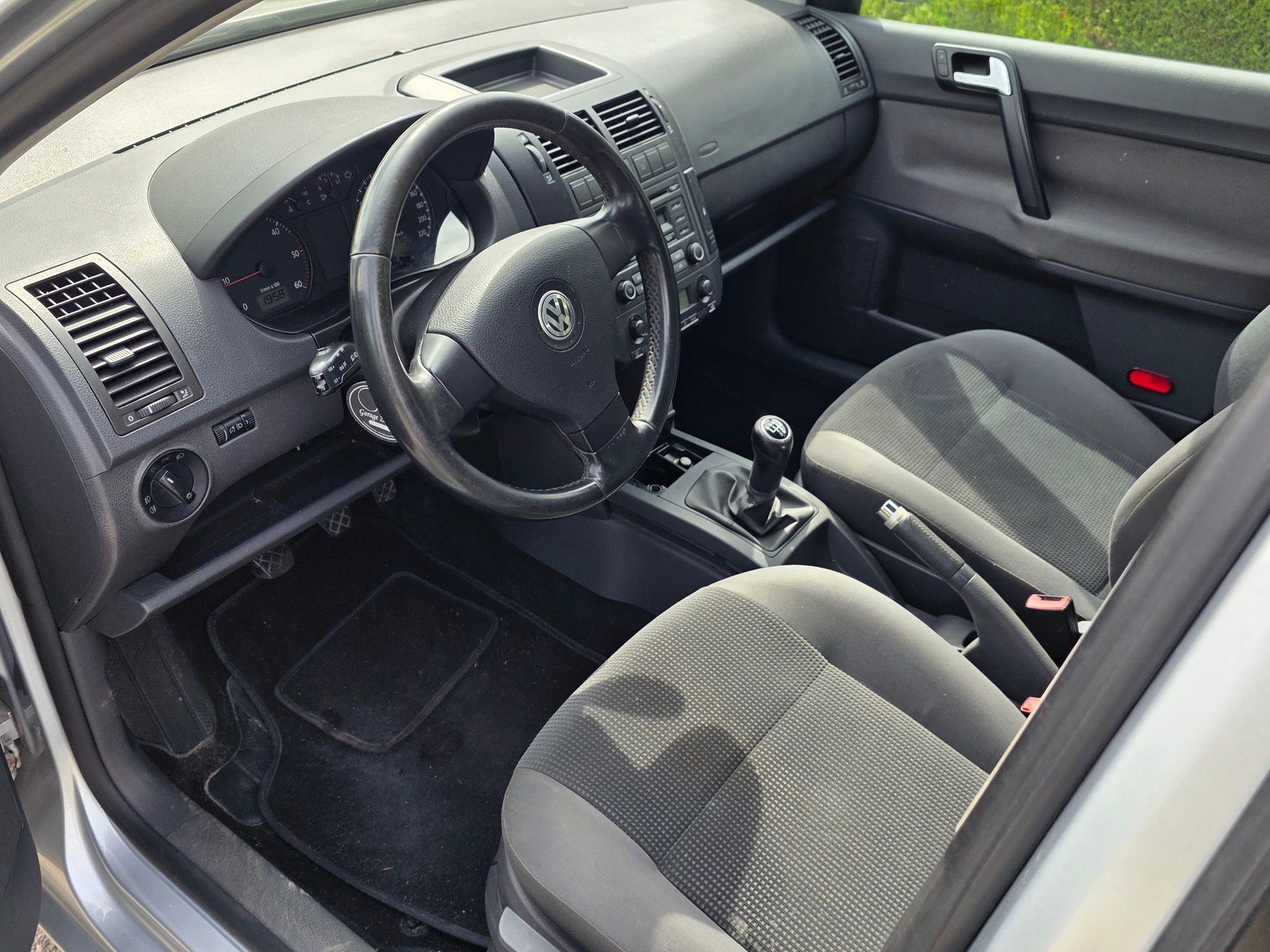 VW Polo 1.4 TDI Young&Fresh-image-6