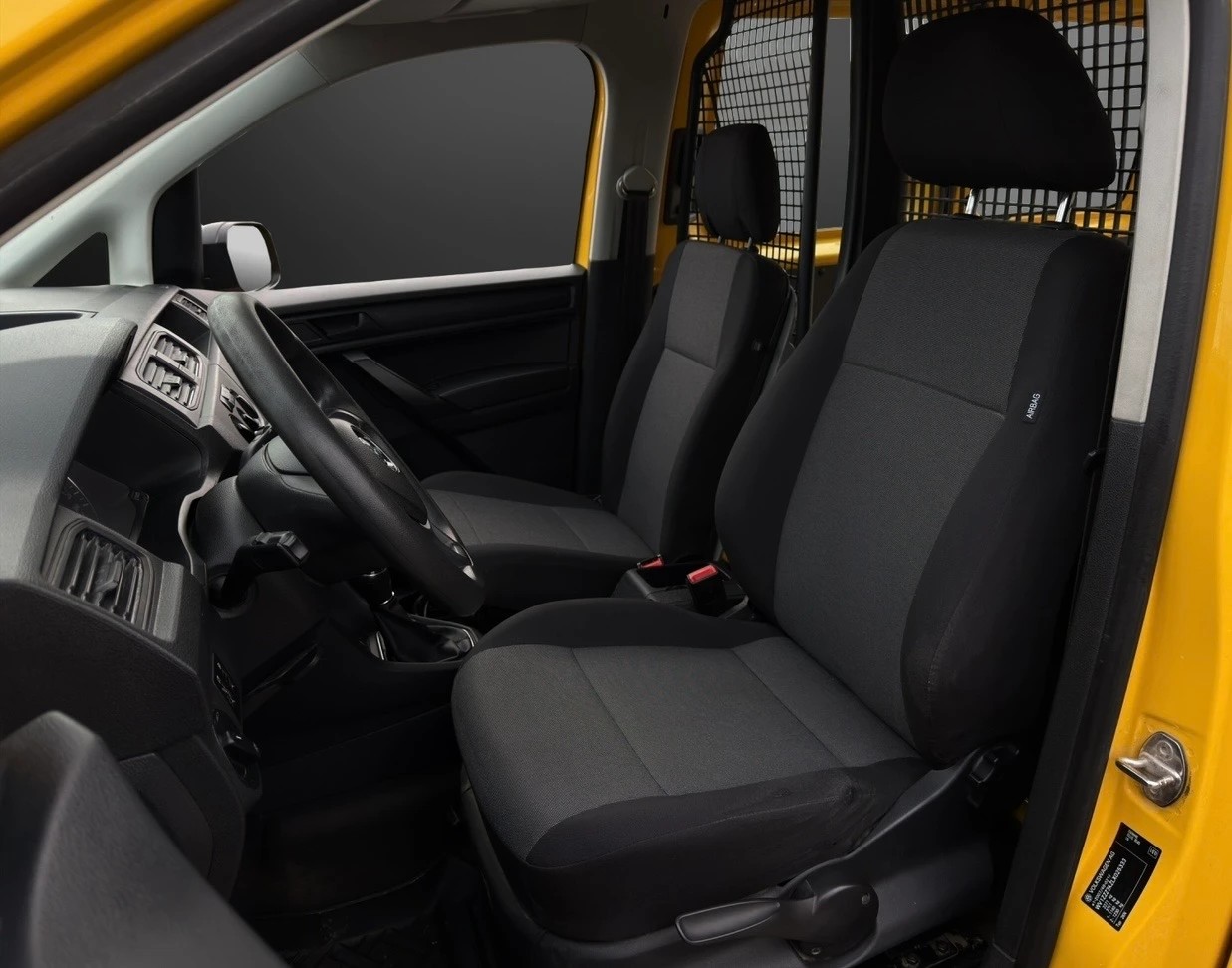 VW Caddy 2.0TDI 4Motion BlueMotion Technology-image-6