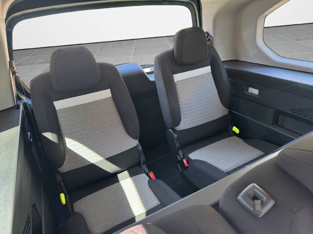 CITROEN Berlingo XL 1.5 BHDi Tonic EAT8 7-Plätzer-image-11