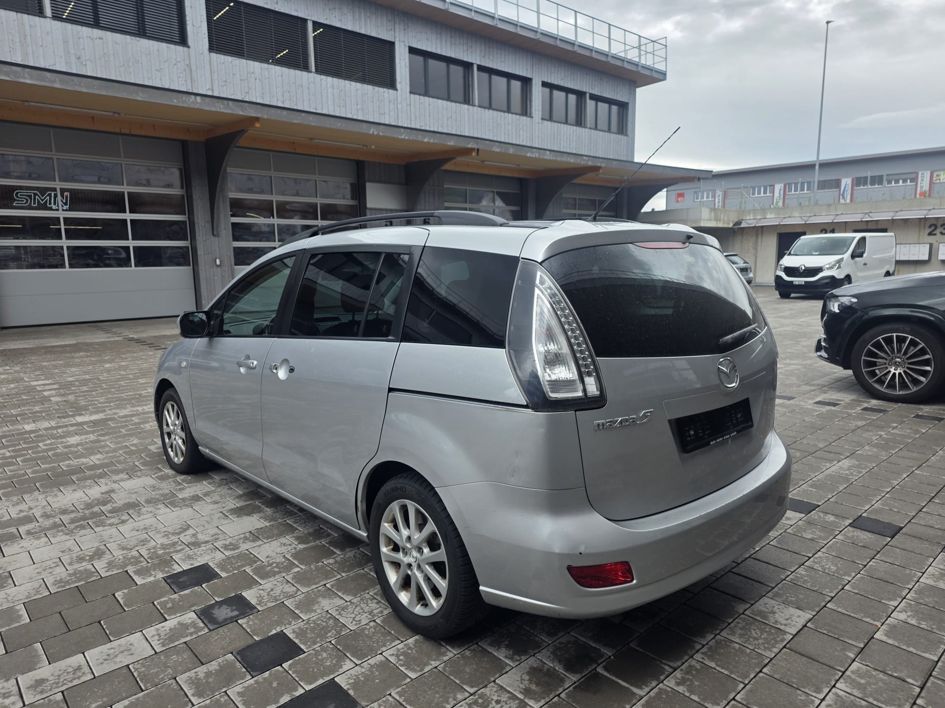 MAZDA 5 2.0 16V Confort-image-4