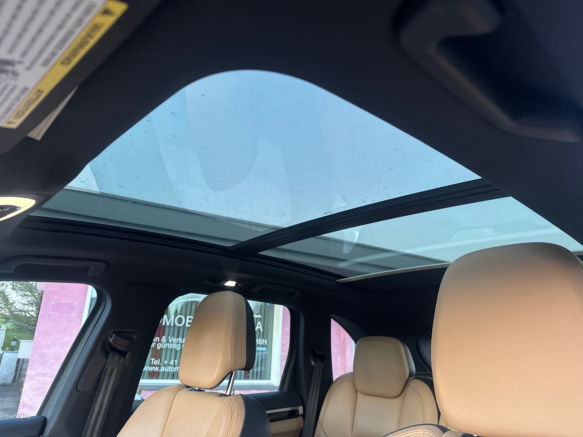 PORSCHE CAYENNE-image-12