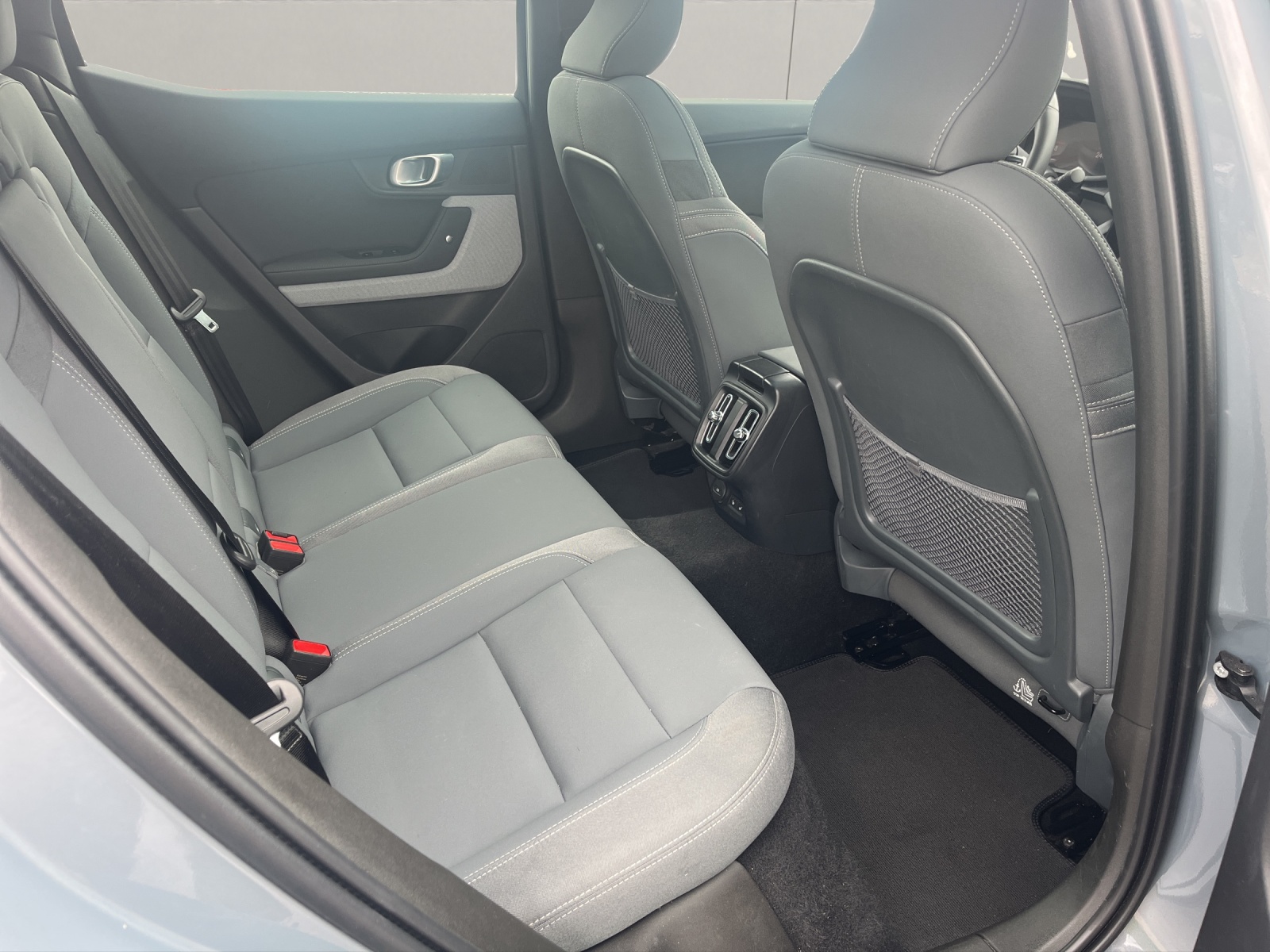 POLESTAR 2 Standard Range Single Motor-image-12