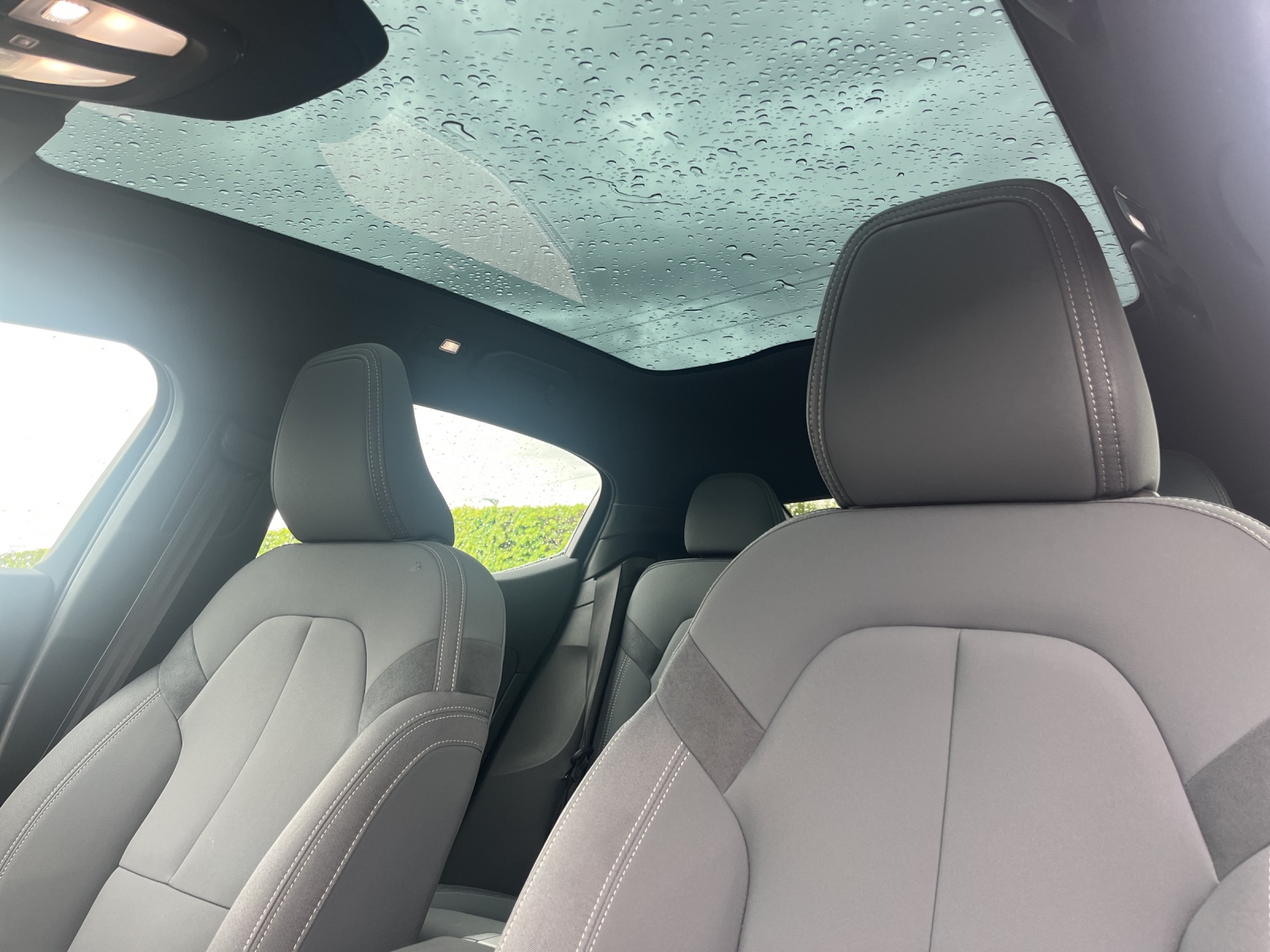 POLESTAR 2 Standard Range Single Motor-image-15