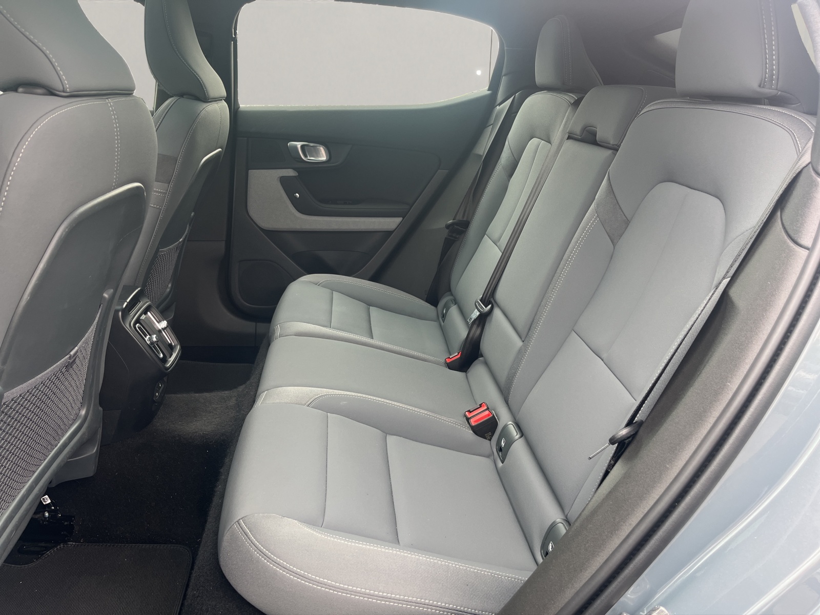 POLESTAR 2 Standard Range Single Motor-image-10