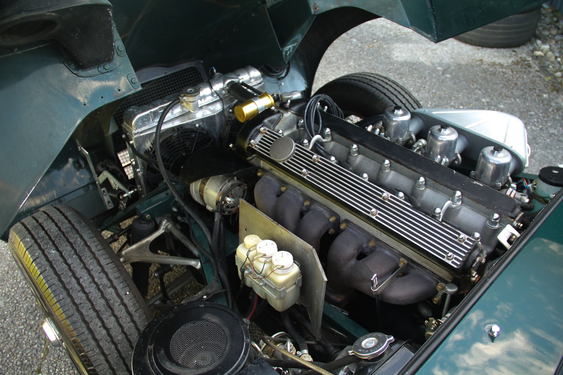 JAGUAR E-Type 4.2 Serie 1.5 2-seater 🇬🇧 ⭐⭐⭐⭐⭐-image-17