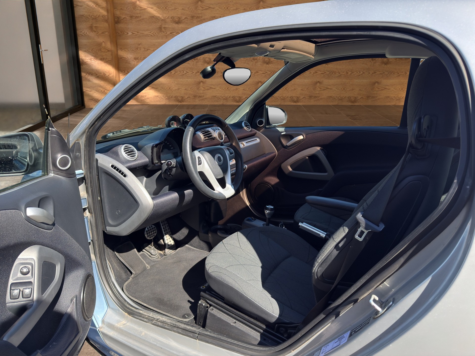 SMART fortwo Brabus Xclusive softouch-image-8