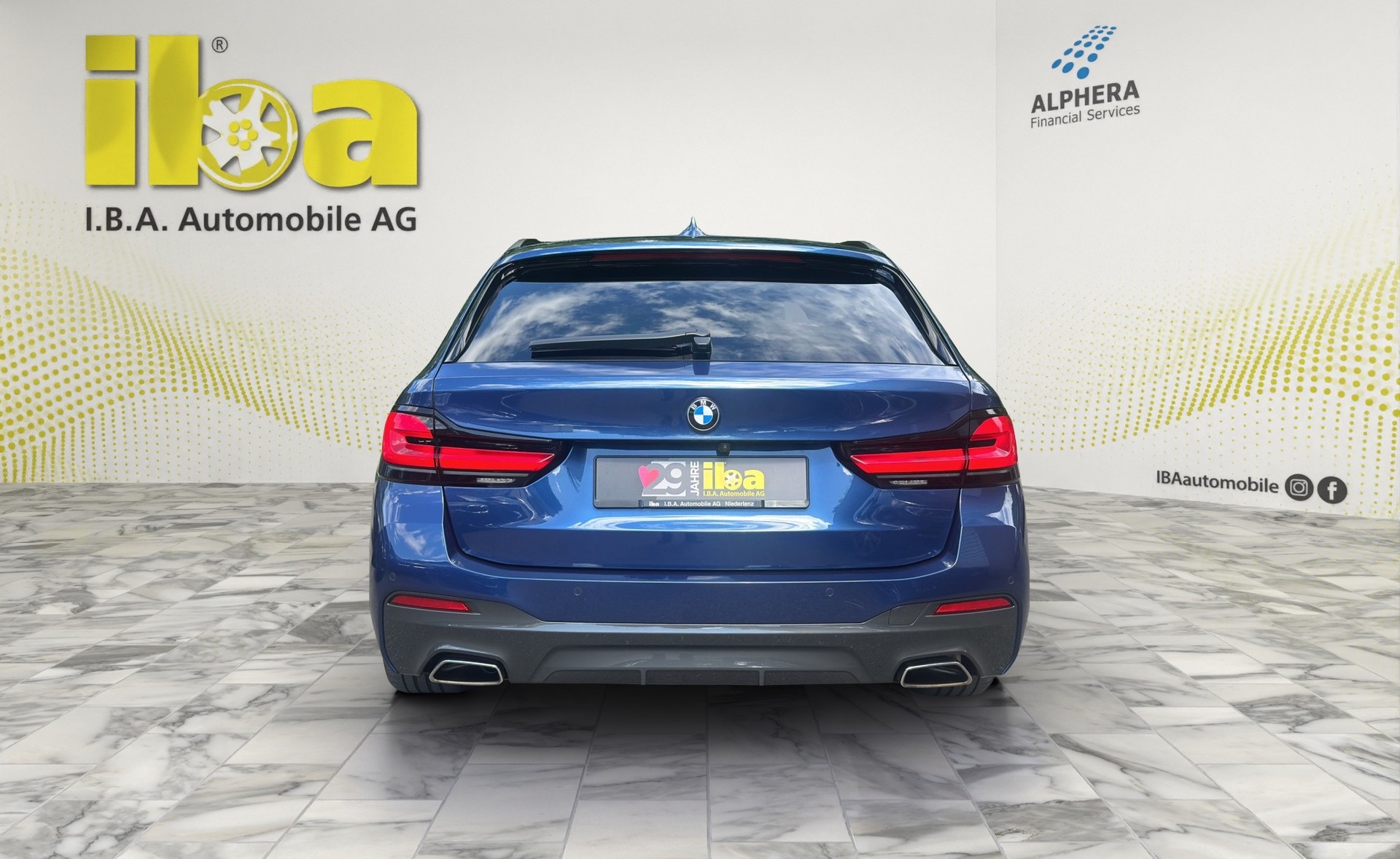 BMW 530d xDrive 48V Touring M Sport (CH) Exklusiv-showroom-element-3