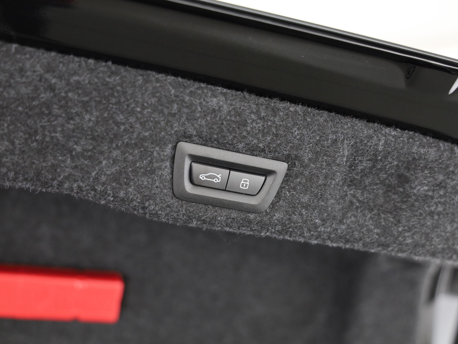 BMW 520d xDrive-image-7