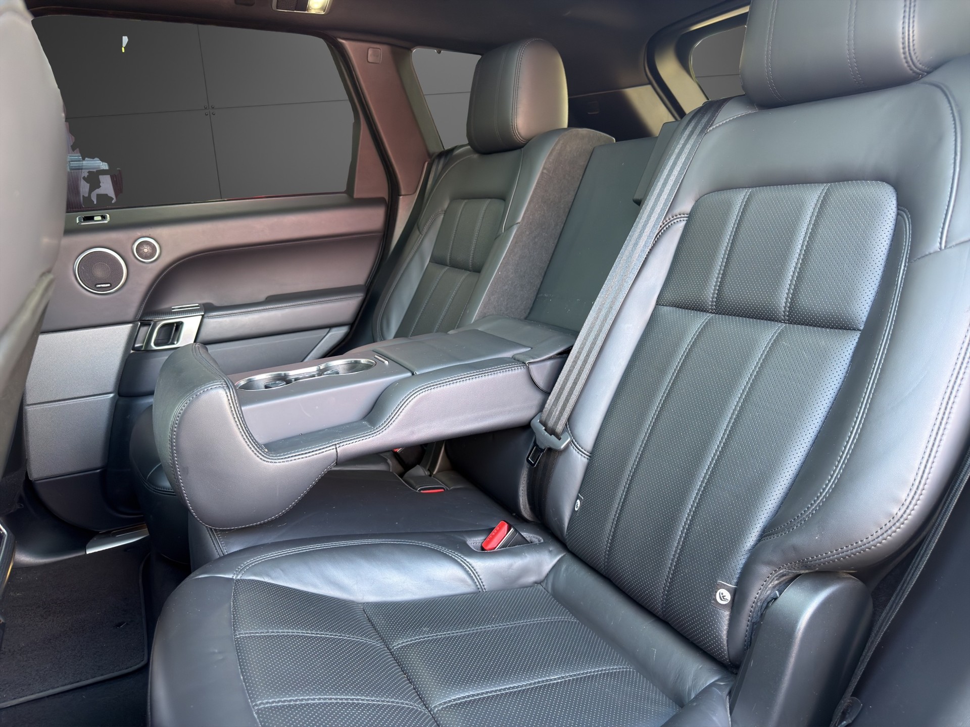 LAND ROVER Range Rover Sport 3.0 SDV6 HSE Dynamic Automatic-image-21