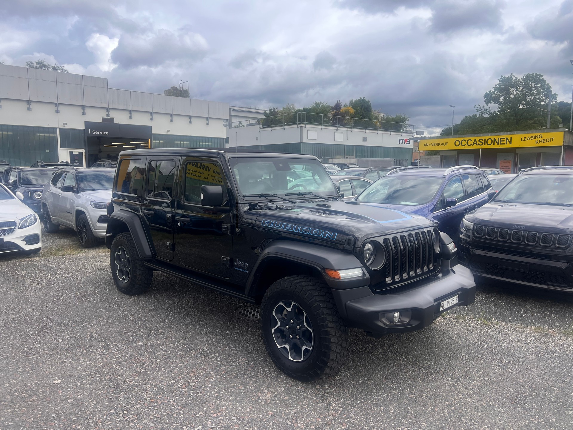JEEP Wrangler 2.0 PHEV Unlimited Rubicon Automatic Soft Top-showroom-element-1