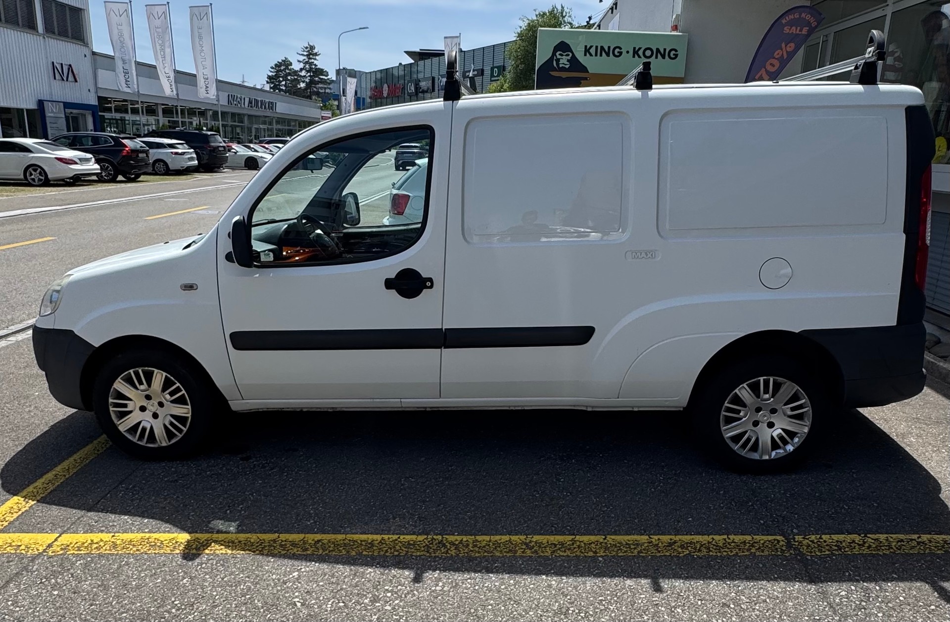 FIAT Doblò 1.9 JTD CargoMaxi Swiss-image-5