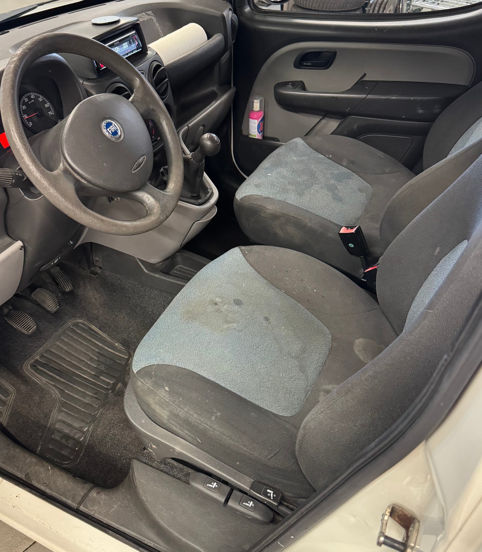 FIAT Doblò 1.9 JTD CargoMaxi Swiss-image-15