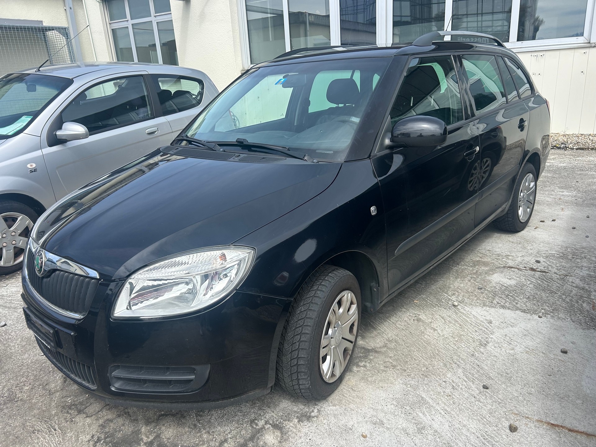 SKODA Fabia 1.2 Entry-showroom-element-1