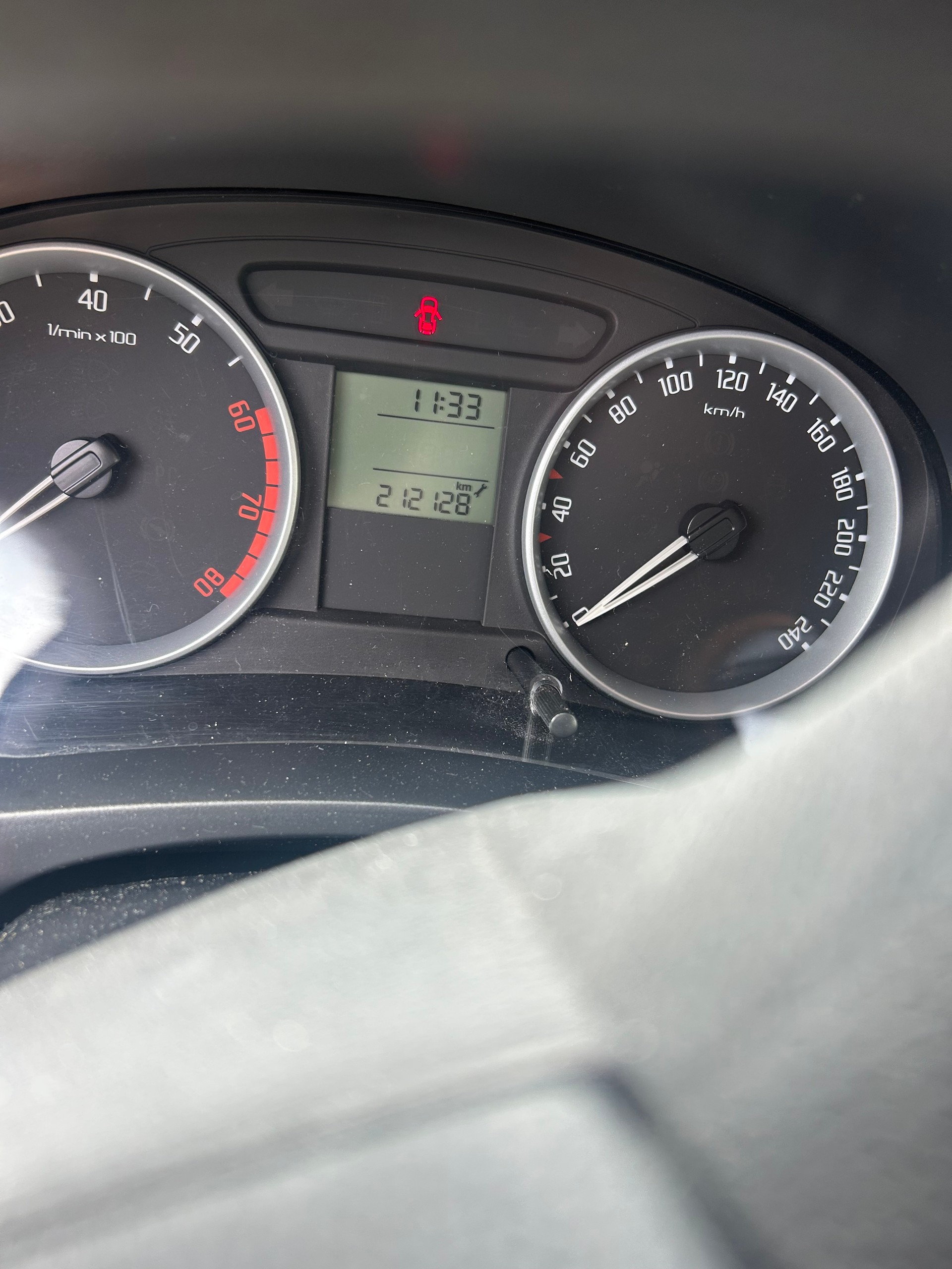 SKODA Fabia 1.2 Entry-showroom-element-3