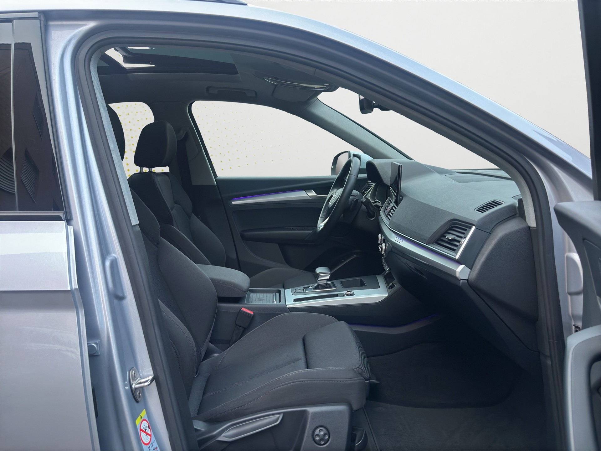 AUDI Q5 Sportback 40 TDI S-Line quattro AHK 4x4-image-12