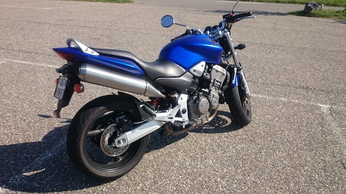 HONDA CB 900 F Hornet-image-1
